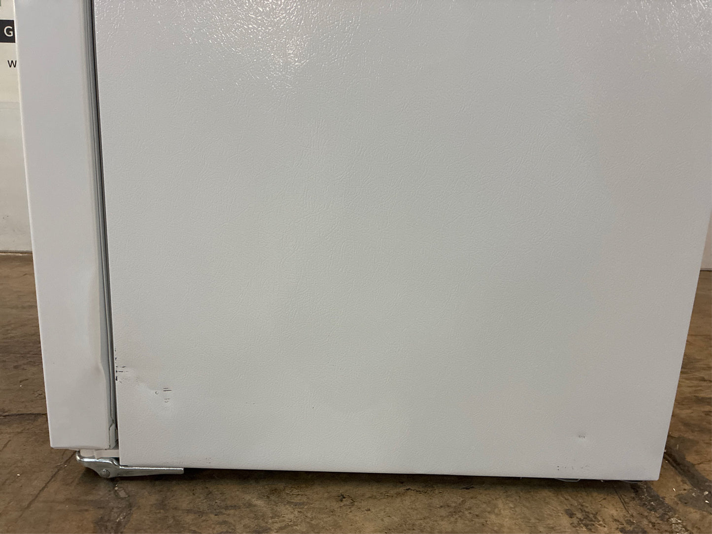 Frigidaire 33 in. 20 cu. ft. Freezerless Refrigerator , White