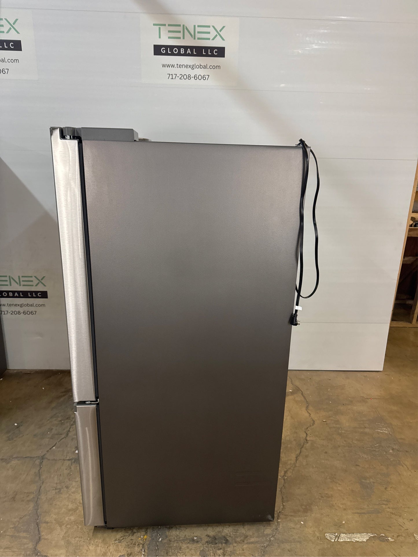 22 cu. ft. 3-Door Samsung French Door Smart Refrigerator