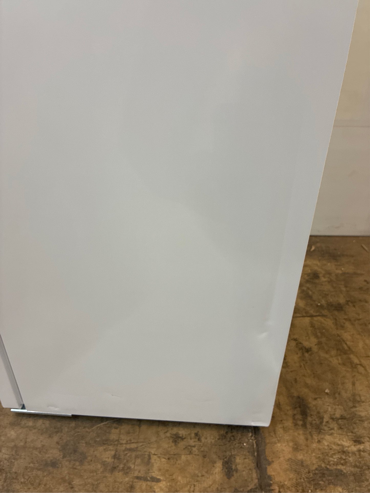 Frigidaire 7 Cu. Ft. Garage Ready Upright Freezer, White