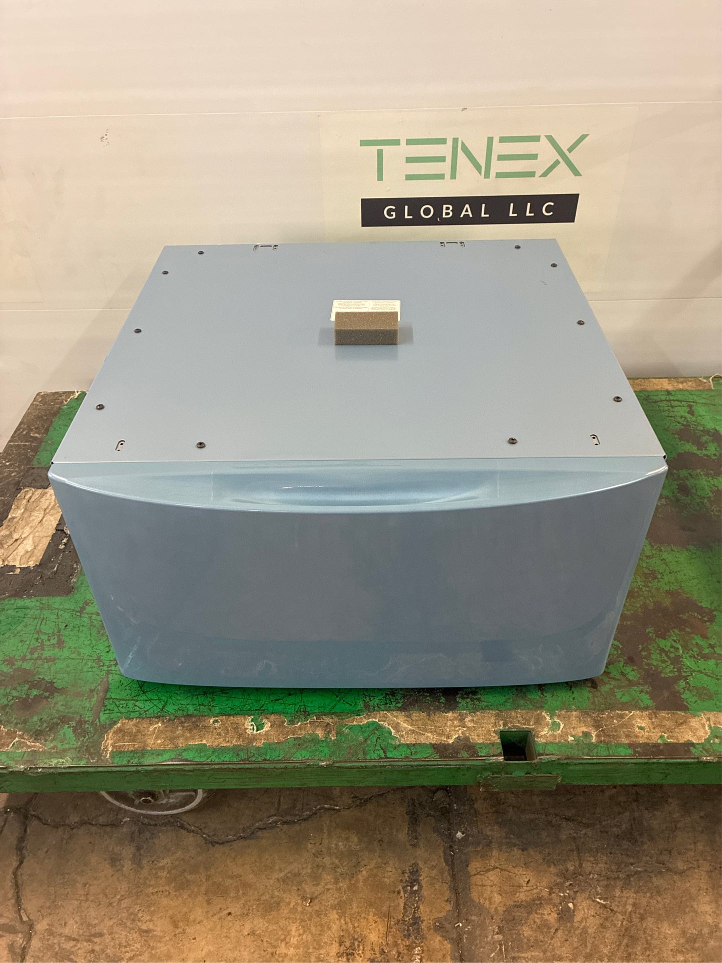 Electrolux 27 in. Pedestal with Drawer in Glacier Blue