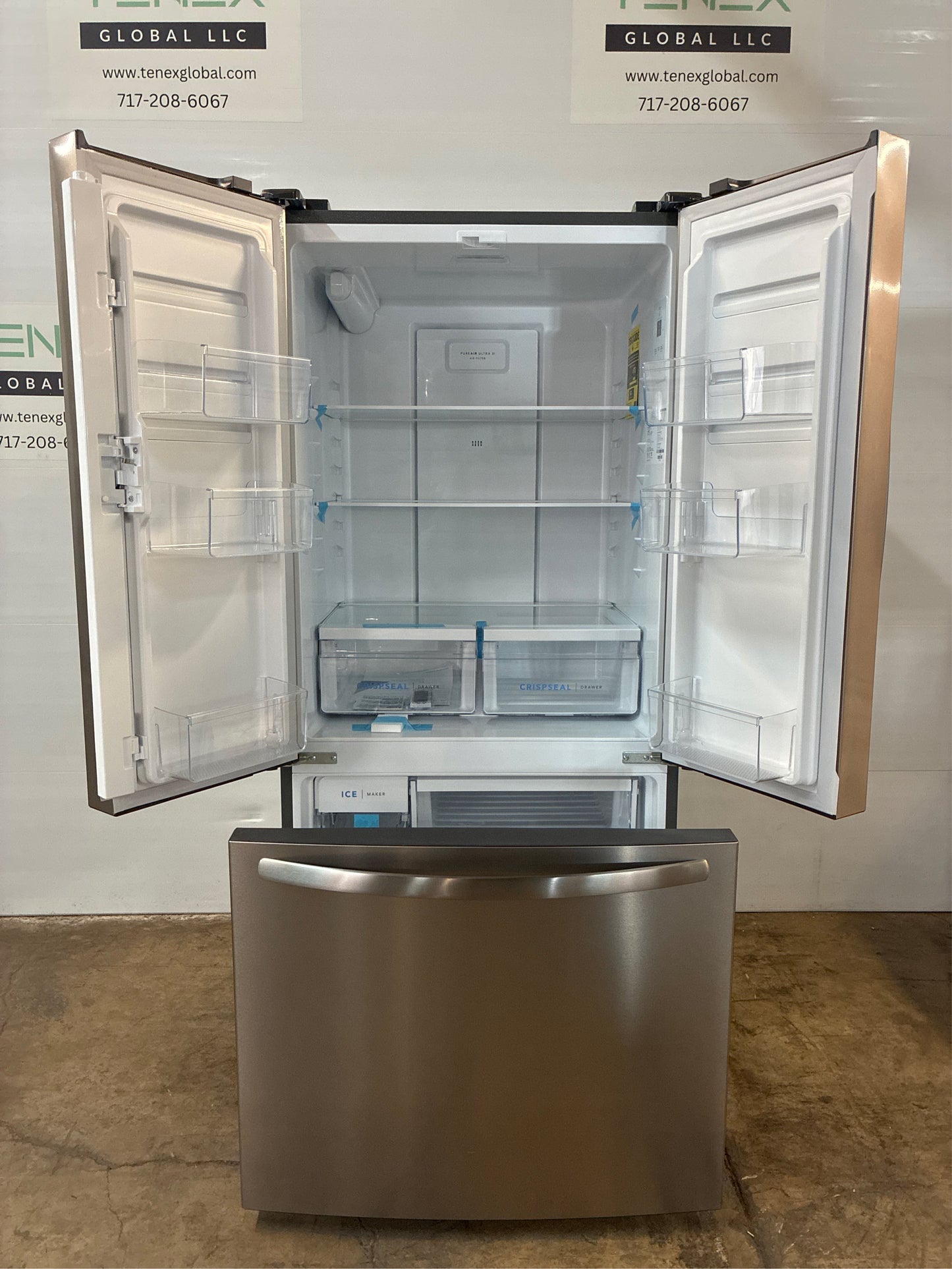 Frigidaire 31.5" 17.6 cu ft Refrigerator