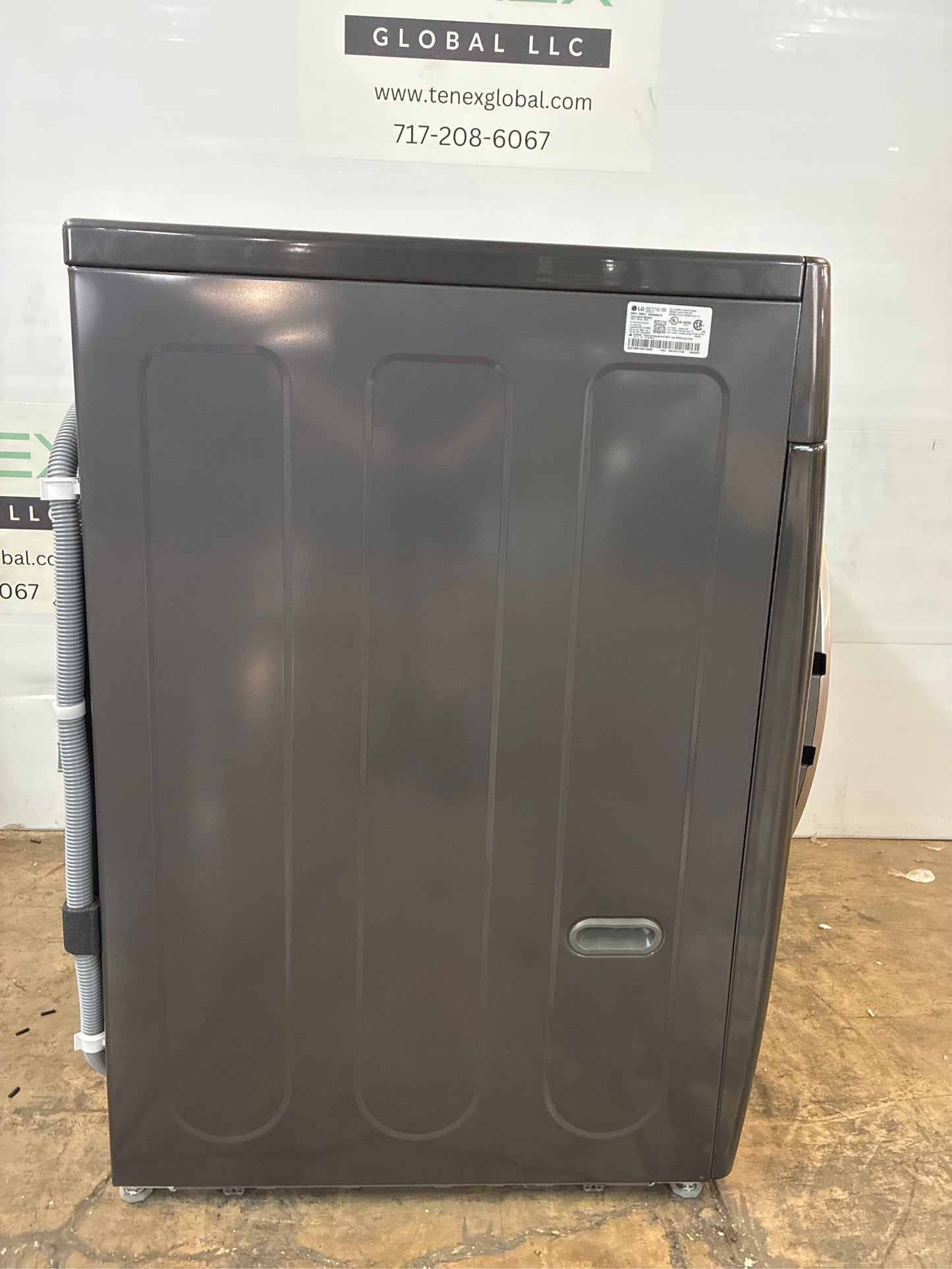 LG 4.5 Cu. Ft. Front Load Washer - Black