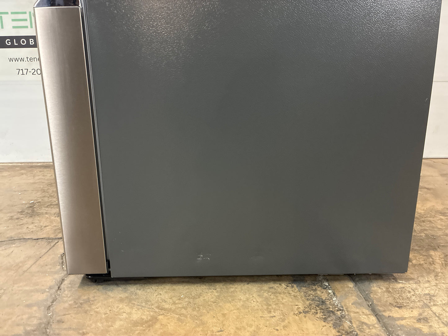 Frigidaire Gallery 21.5 cuft Refrigerator