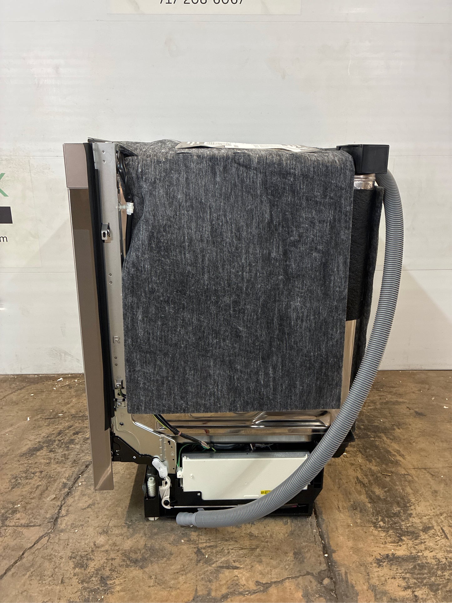 LG 24" Front Control Built-in Dishwasher