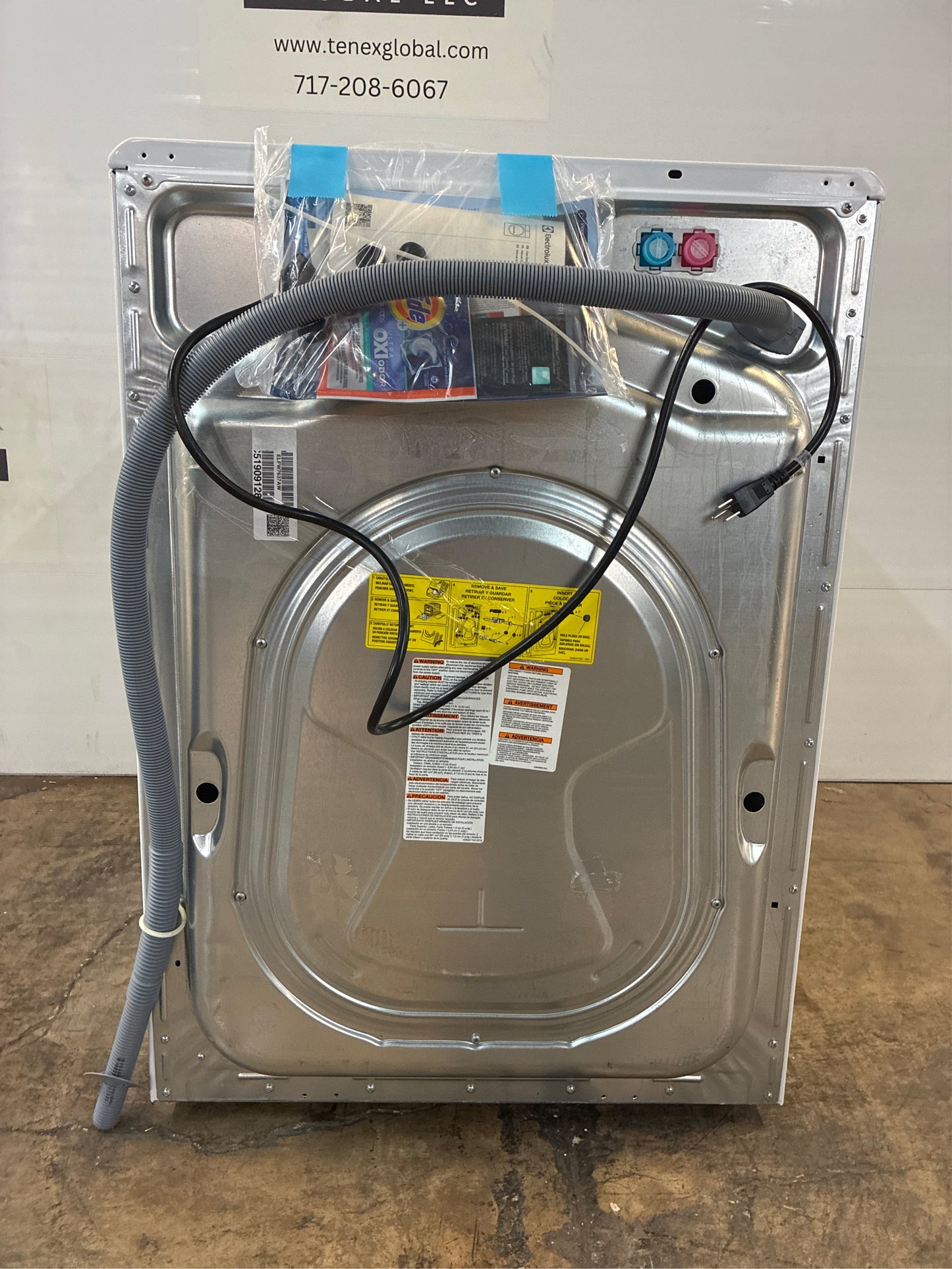 Electrolux 27 in. W 4.5 cu. ft. Front Load Washer, White