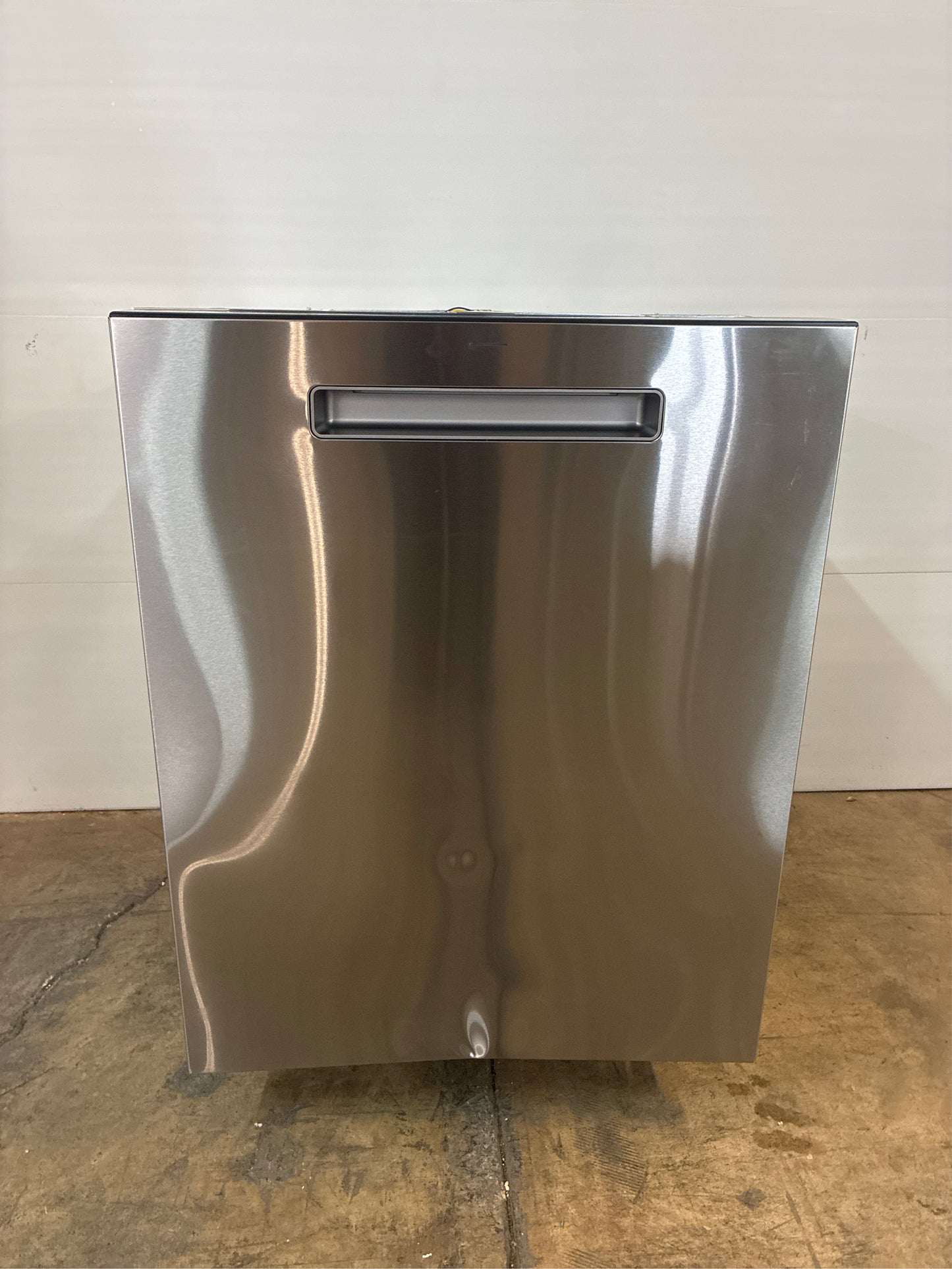 GE 24-in Smart Dishwasher, 44-dBA Quiet