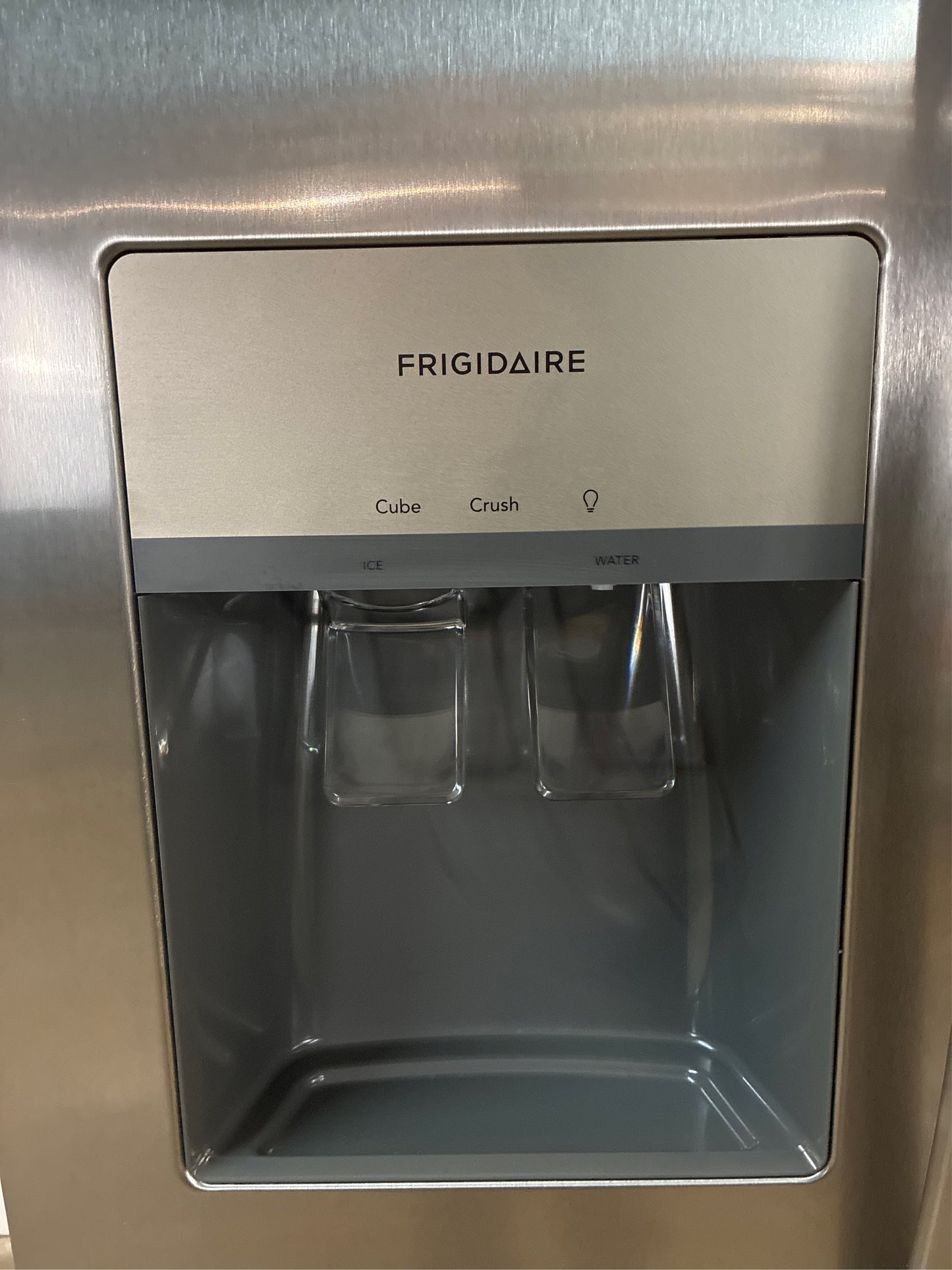 Frigidaire 36 in. Side-by-Side Refrigerator, 25.6 cu ft - SS