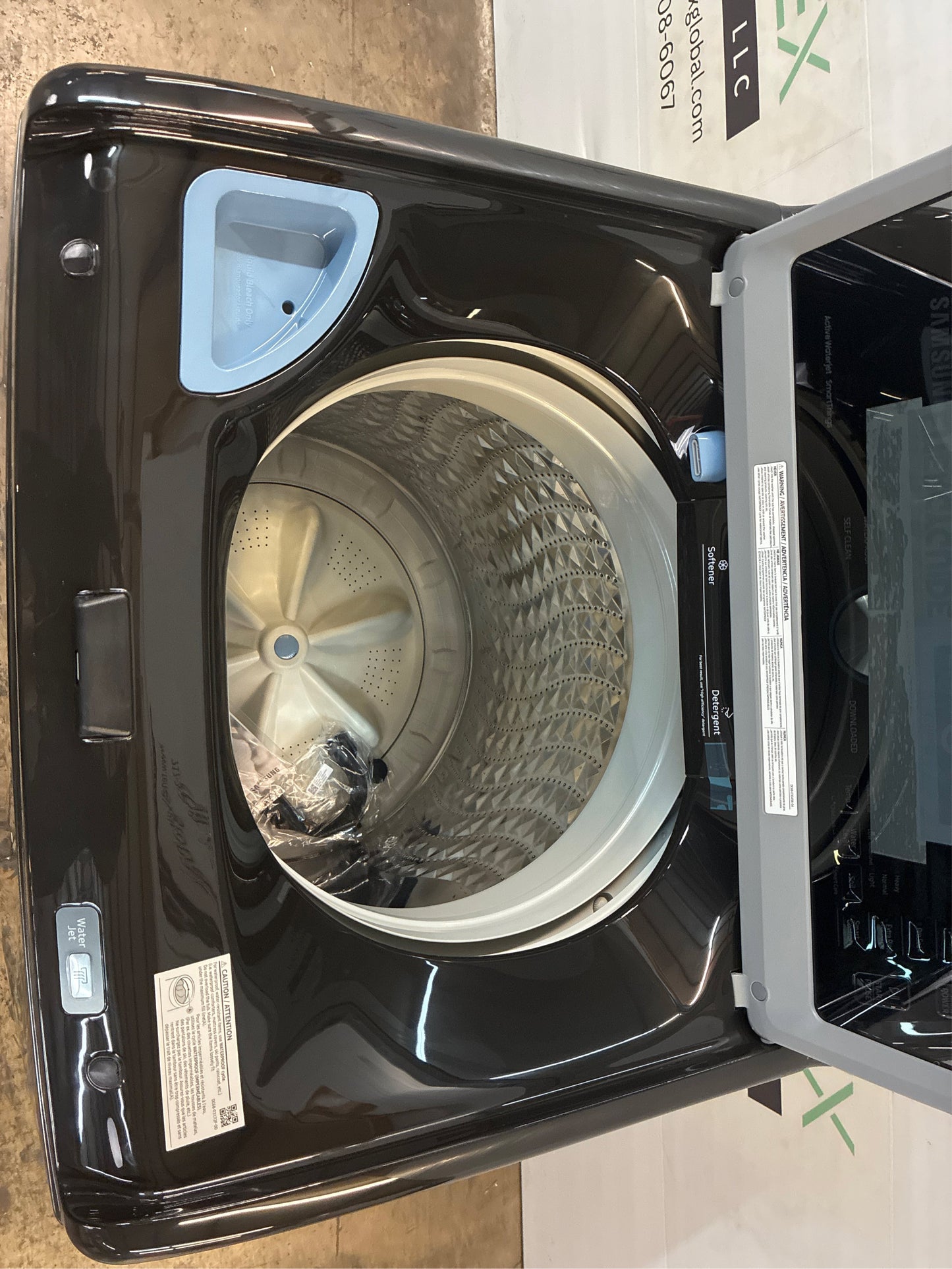 Samsung 4.7 cu.ft. Smart Top Load Washer with WaterJet
