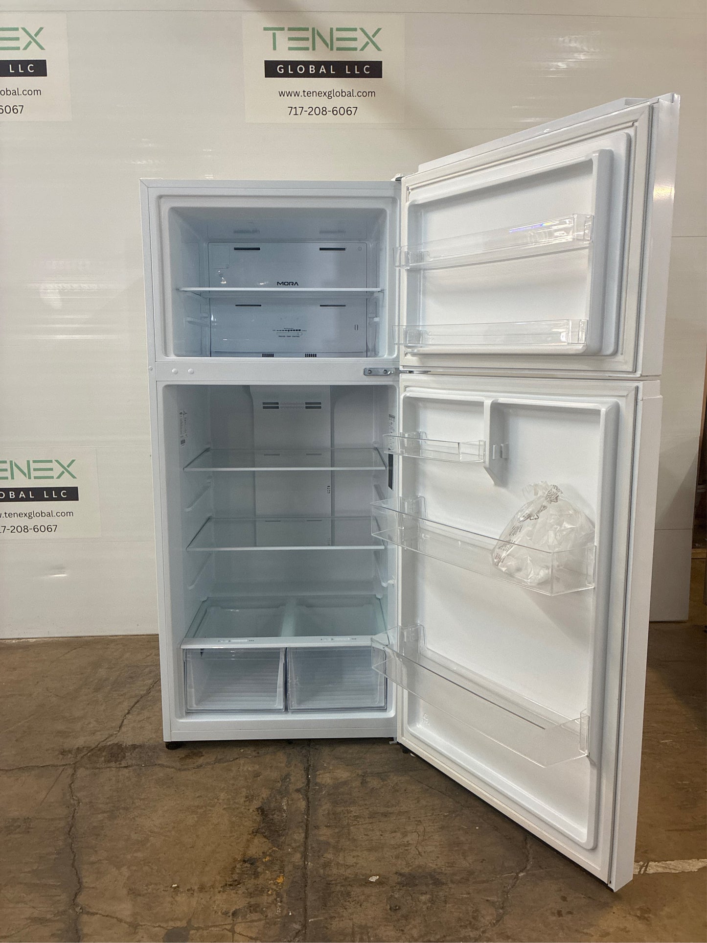 Midea Fingerprint Resistant 18.1-cu ft Refrigerator