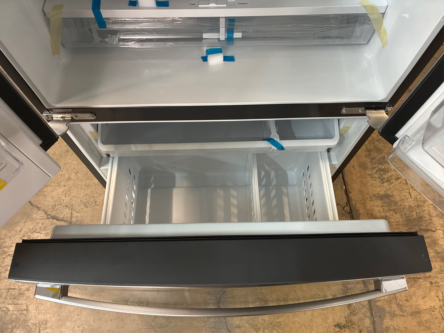 GE 25.6-cu ft French Door Refrigerator