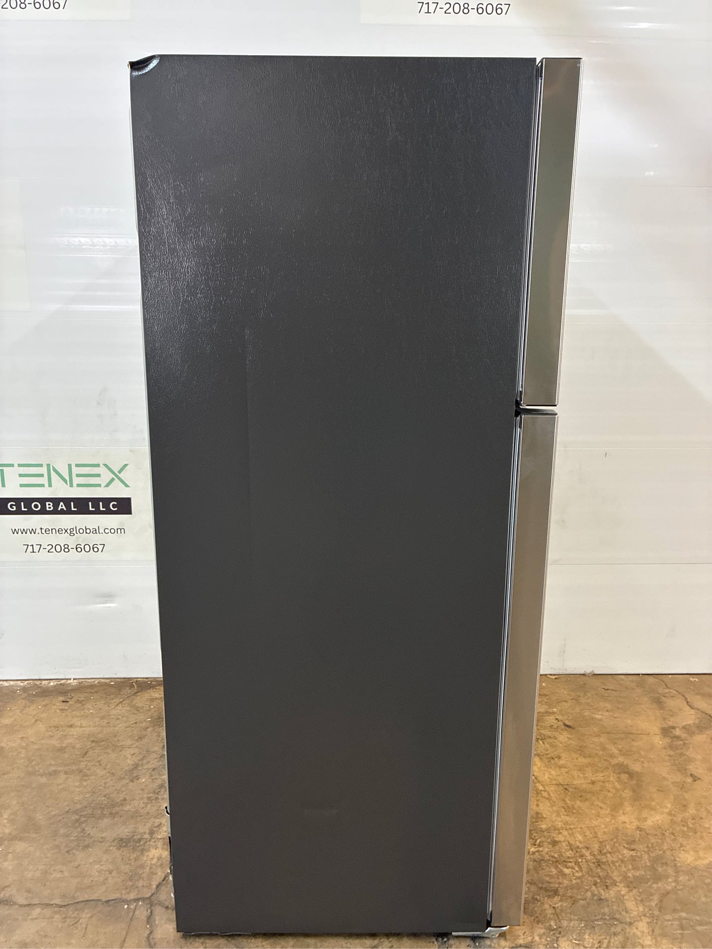 Frigidaire 30" 18.3 cu. ft. Top Freezer Refrigerator