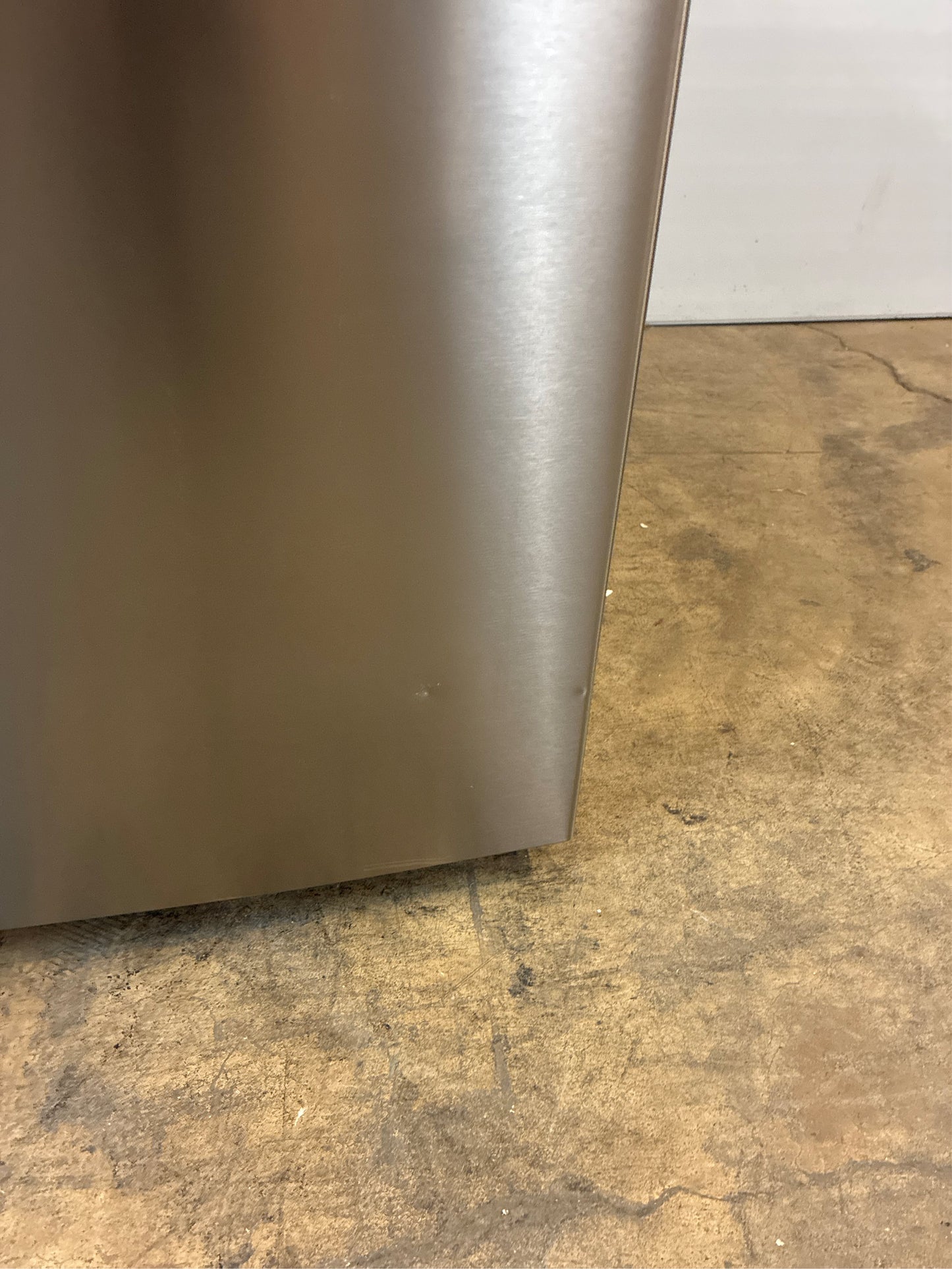 Frigidaire 21.5-cu ft French Door Refrigerator