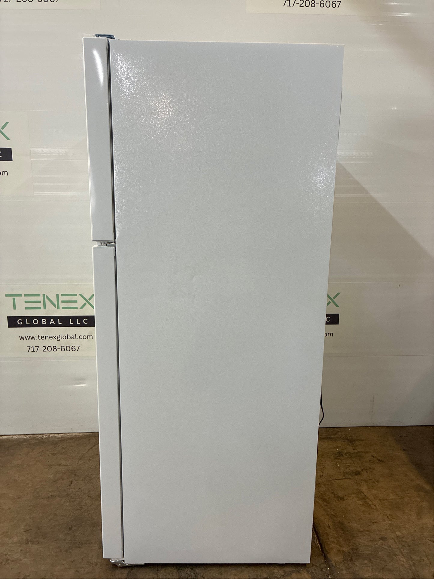 Frigidaire 30 in. 18.3 cu. ft. Refrigerator