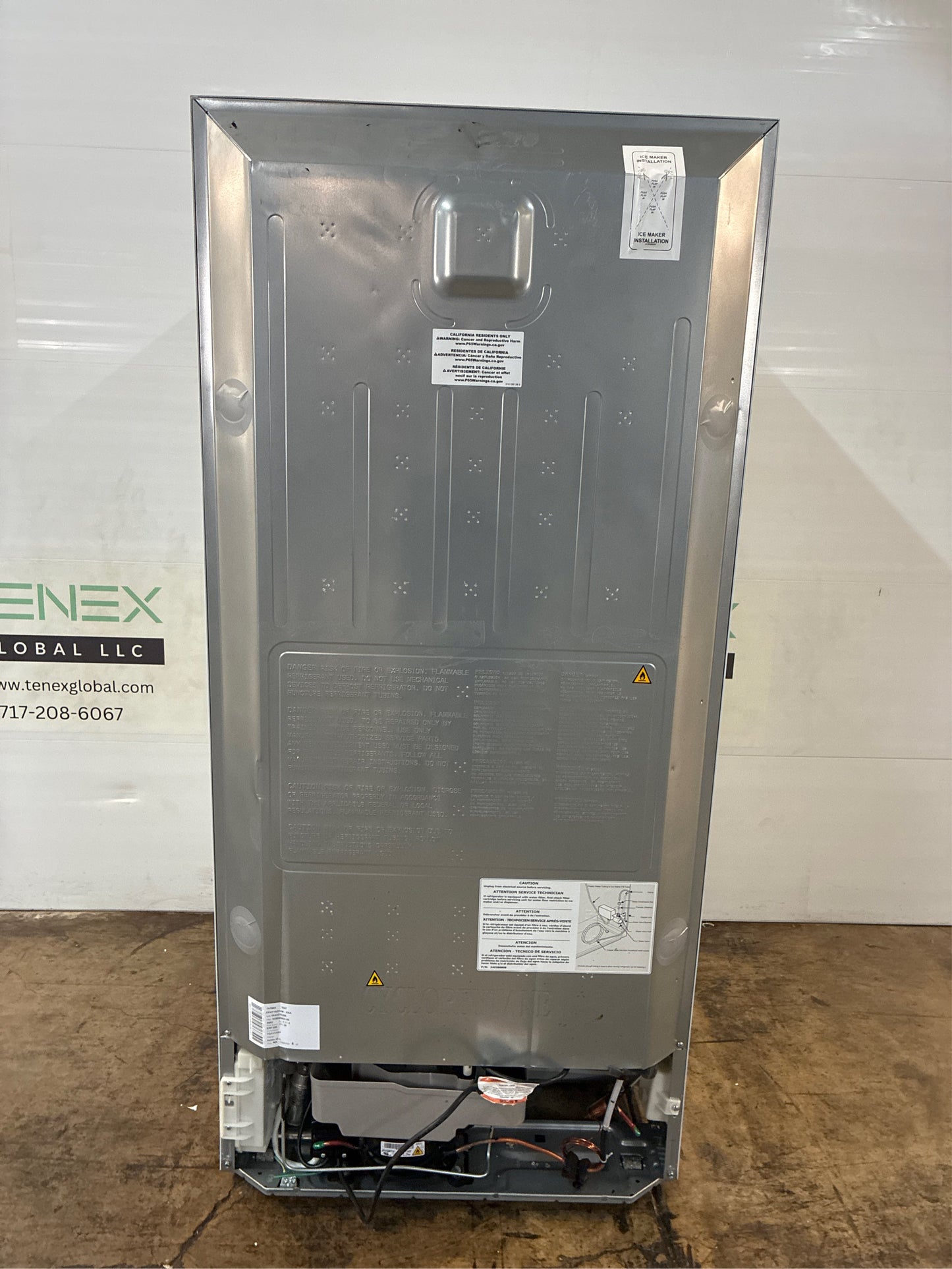 Frigidaire 27.6 in. 13.9 cu. ft. Top Freezer Refrigerator