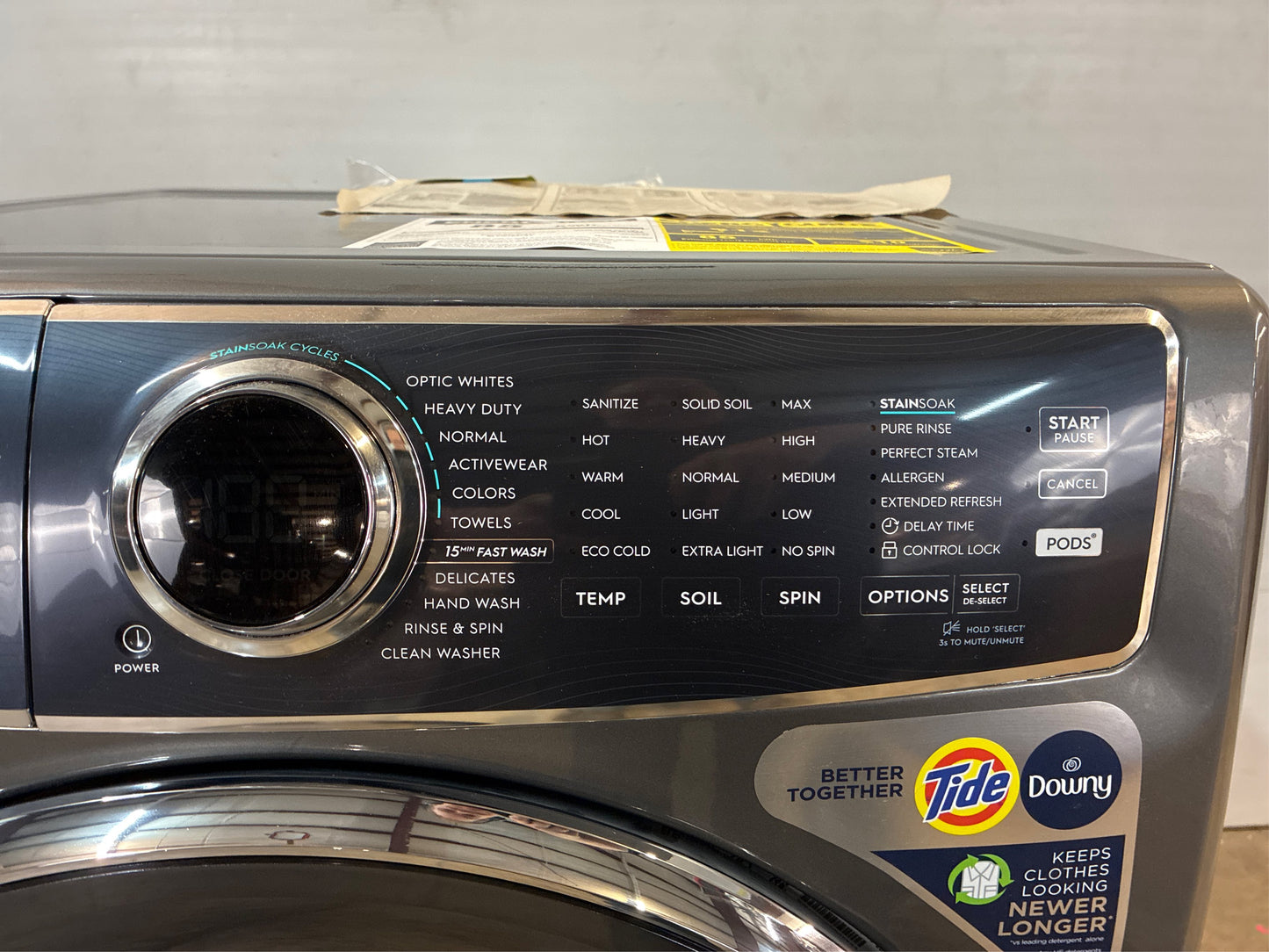 Electrolux 4.5 cu. ft. Front Load Washer - Titanium
