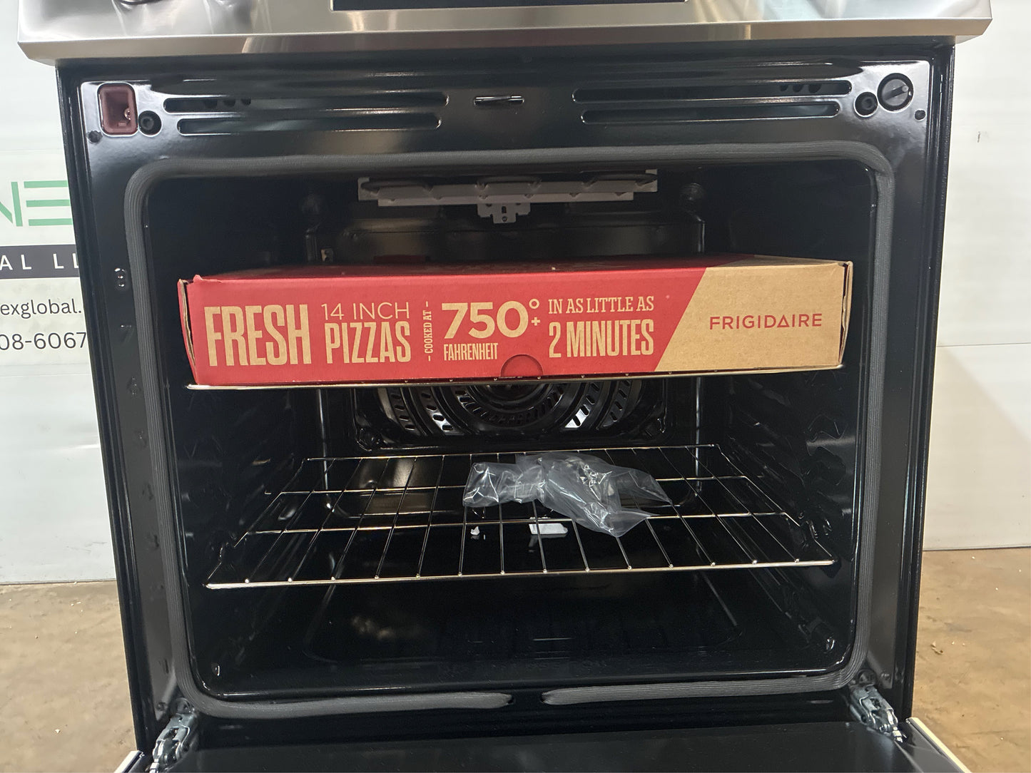 Frigidaire Gallery 30" 5-Burner Electric Range in Steel