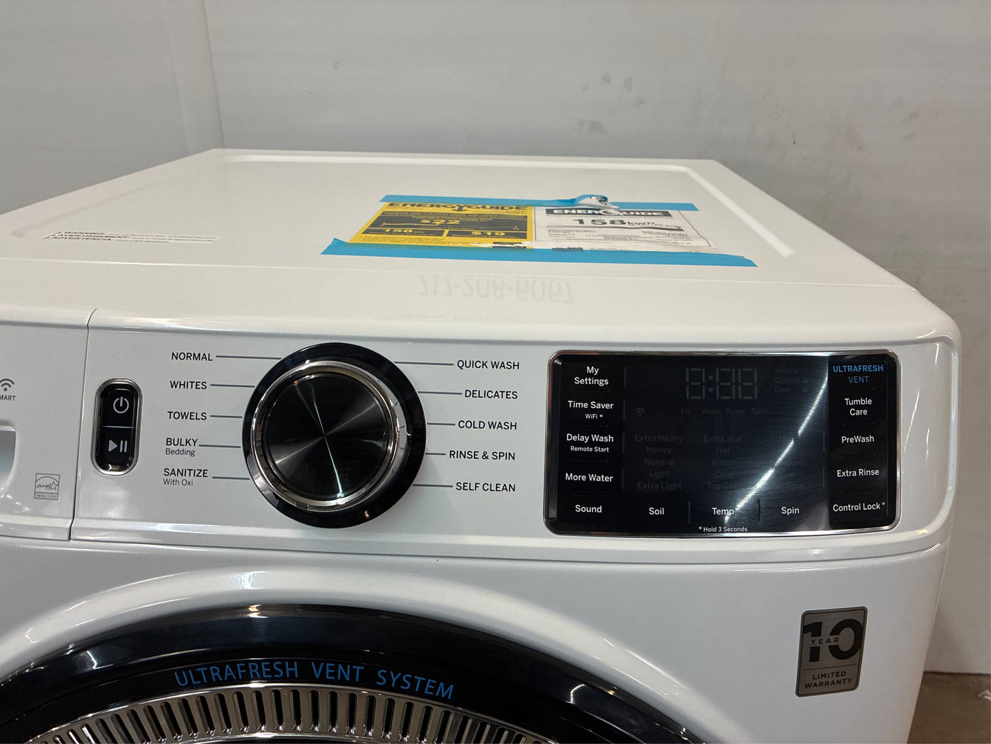 GE 4.8 cu ft Smart White Front Load Washer