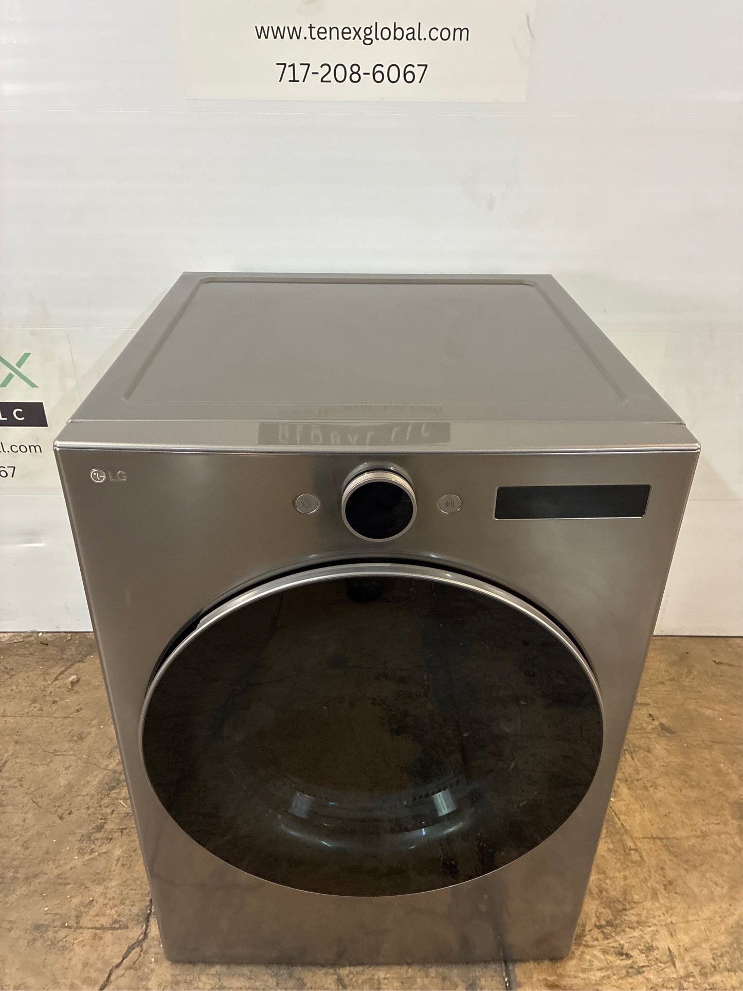 LG 7.4 cu. ft. Vented Gas Dryer, Graphite Steel