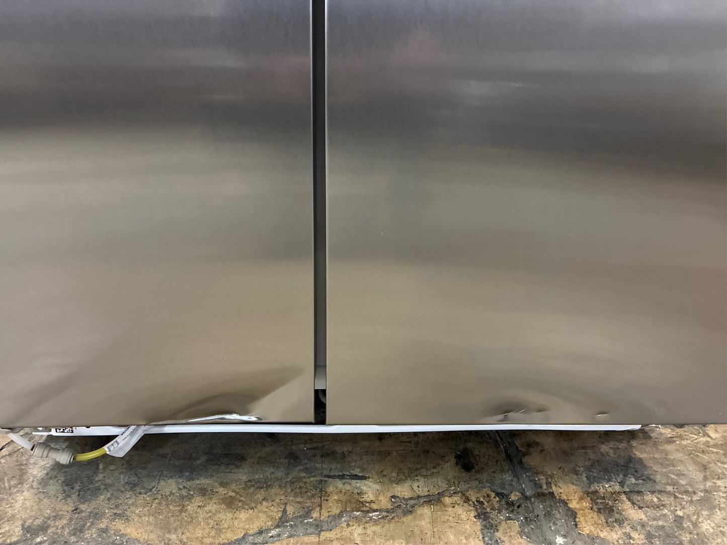 Frigidaire 22.3 cu ft Side-by-Side Refrigerator