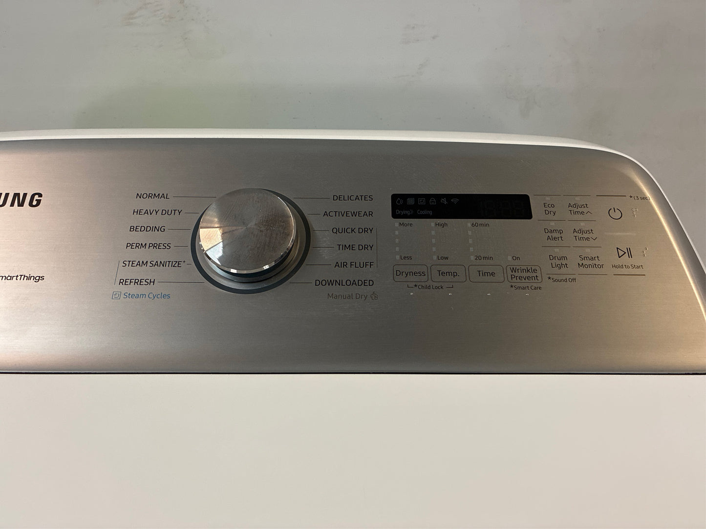Samsung 7.4 cu. ft. Gas Dryer with Steam White