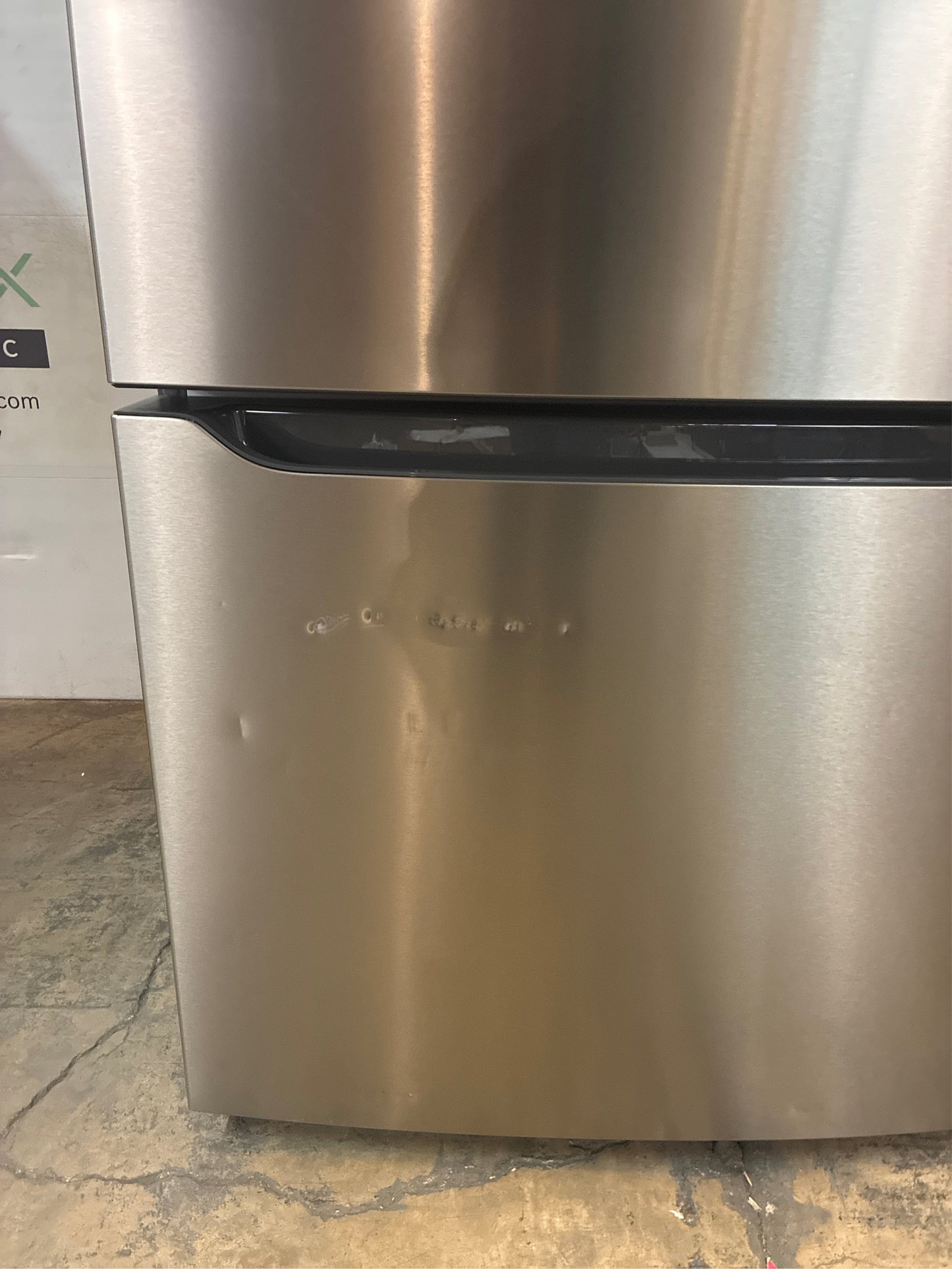 Frigidaire Gallery Refrigerator with Ice Maker