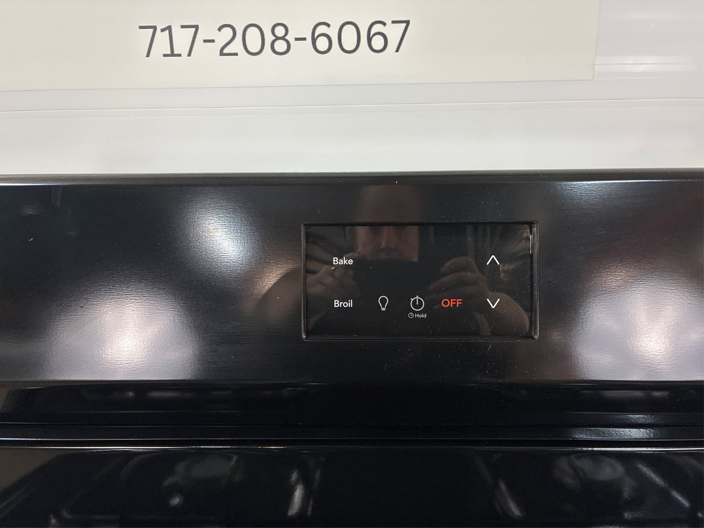 Frigidaire 30" 5.1-cu ft Gas Range (Black)