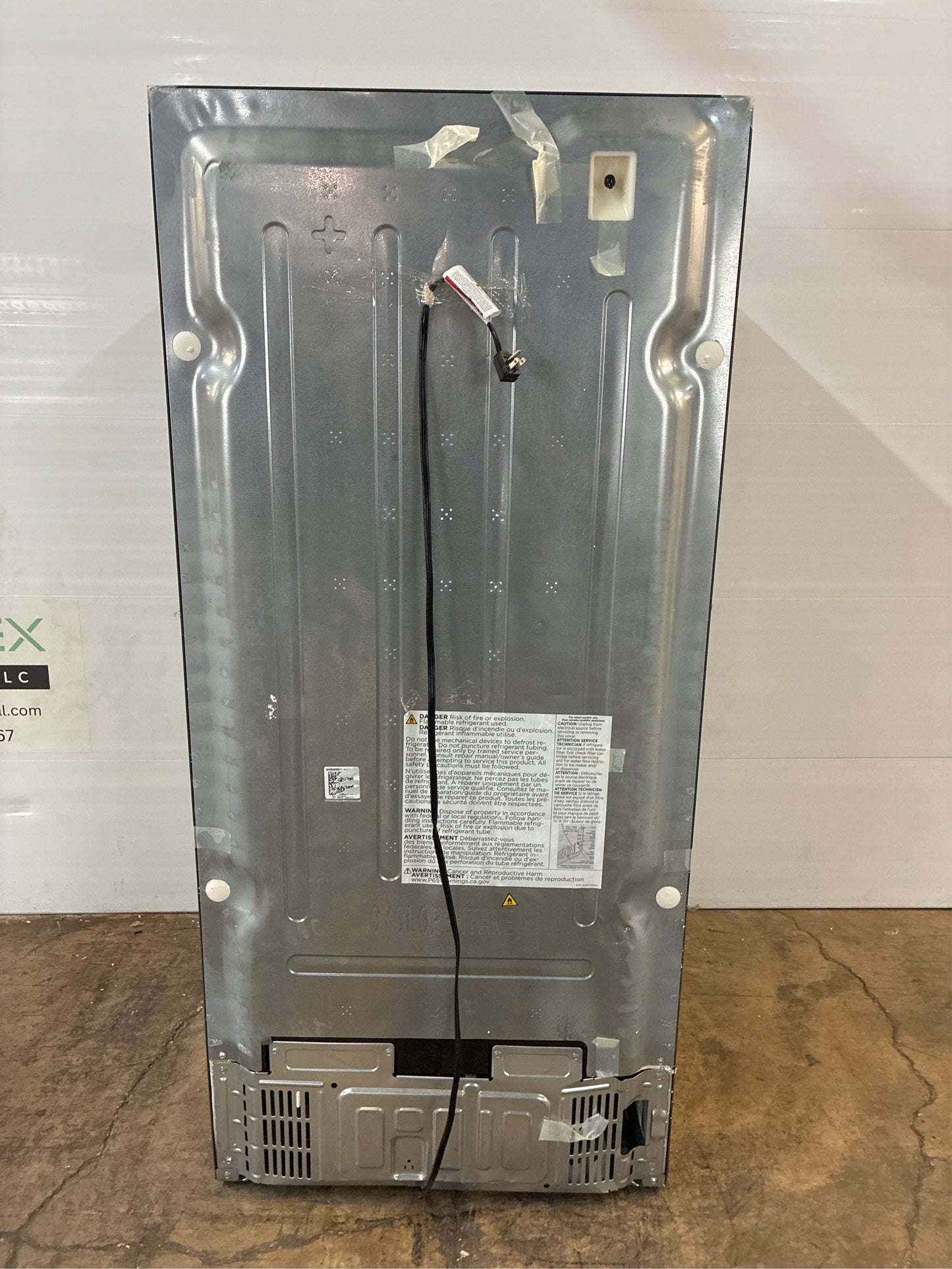 Frigidaire 30in 20cu ft Top Freezer Fridge Stainless Steel