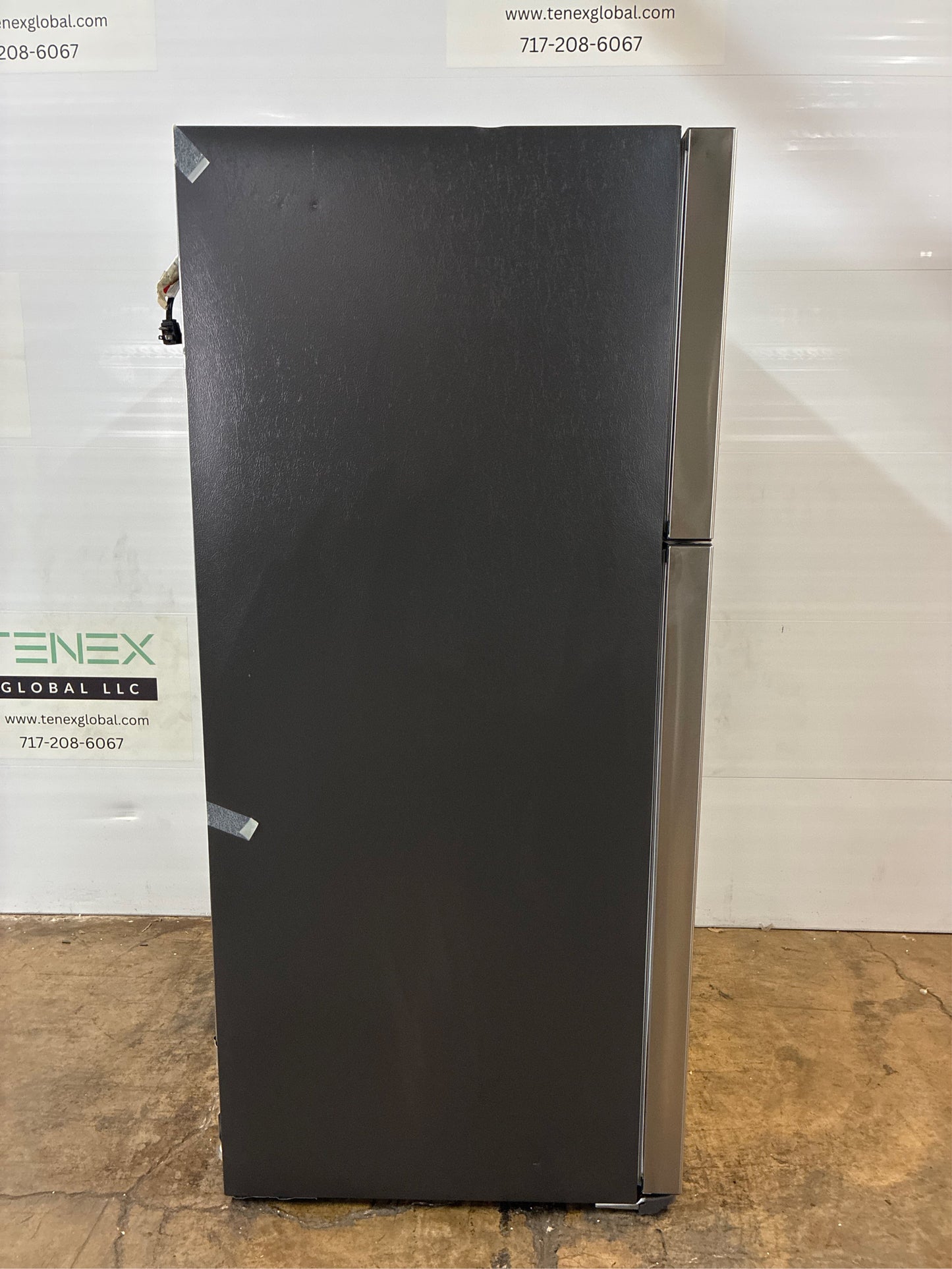 Frigidaire 30 in. 20 cu. ft. Top Freezer Refrigerator