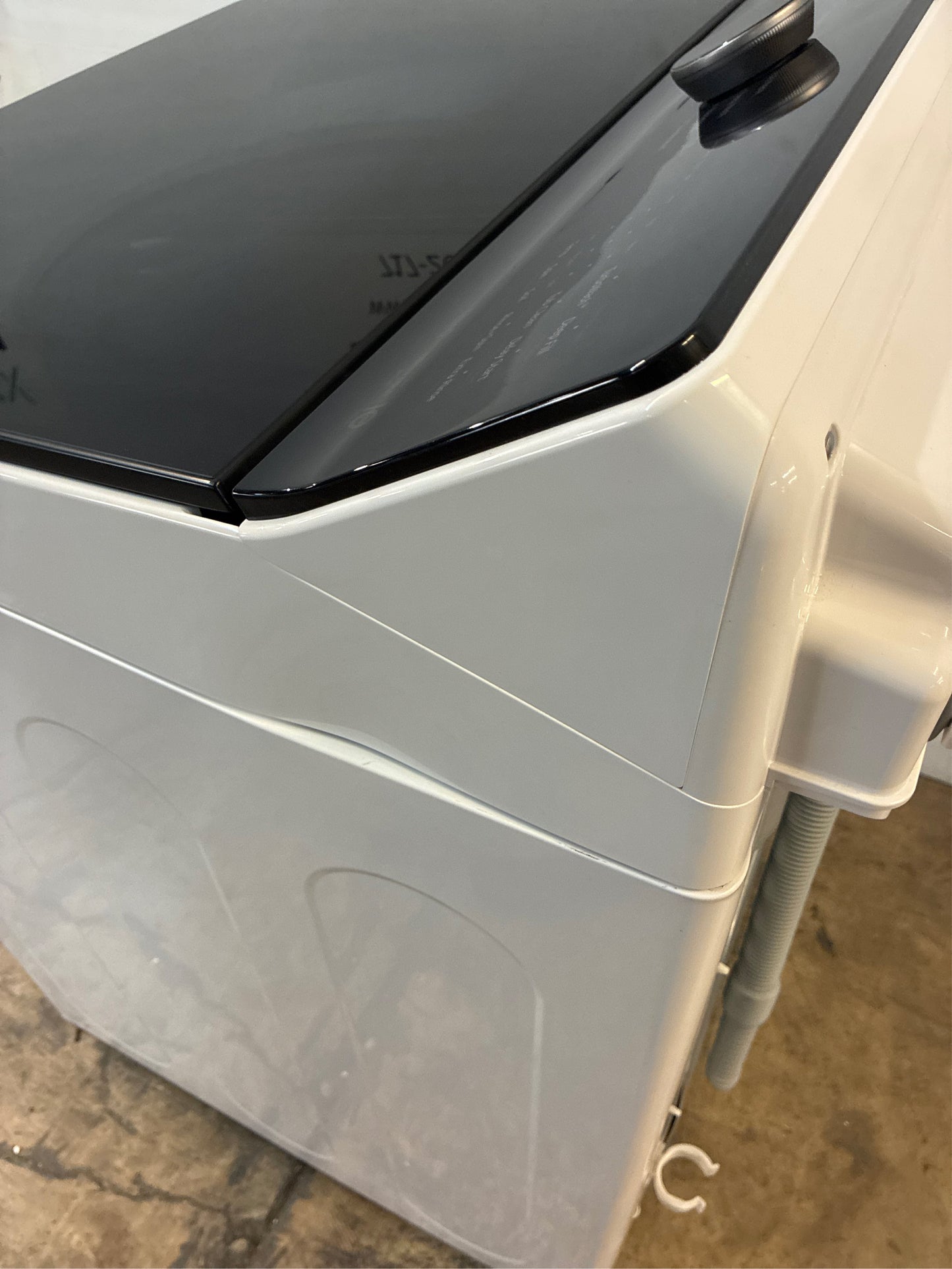 LG 5.5 cu. ft. SMART Top Load Washer - White