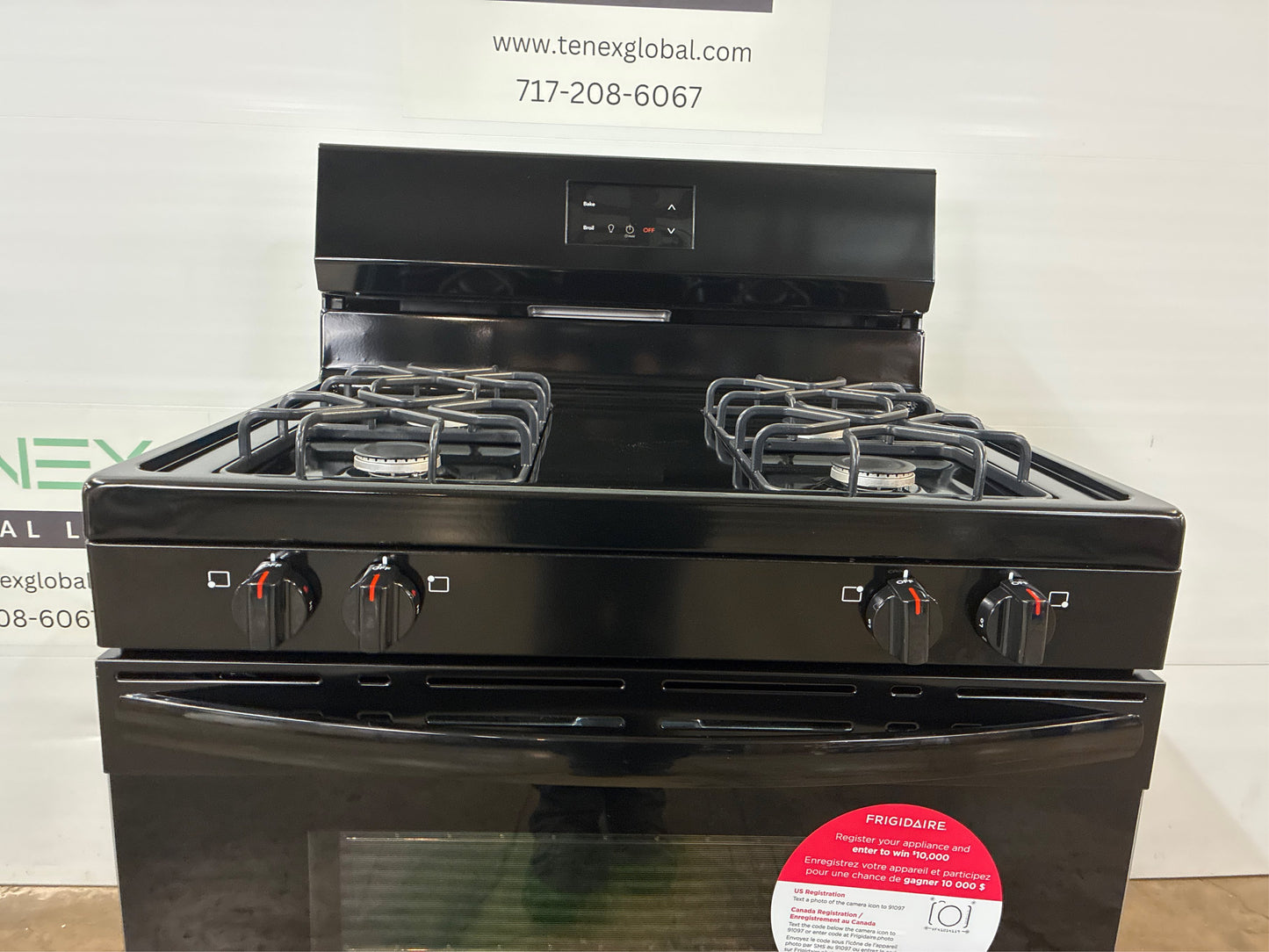 Frigidaire 30" 4-Burner Gas Range (Black)