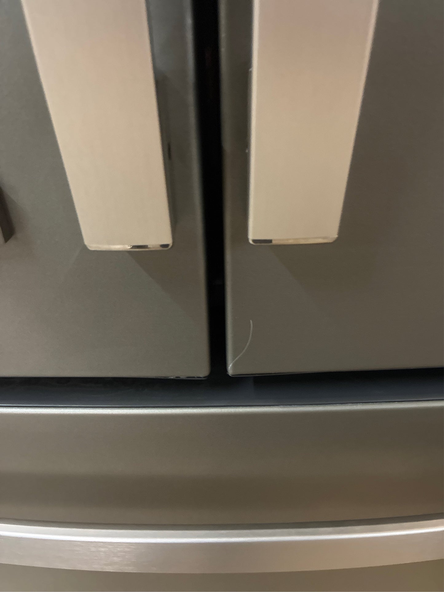 GE 27.8-cu ft French Door Refrigerator