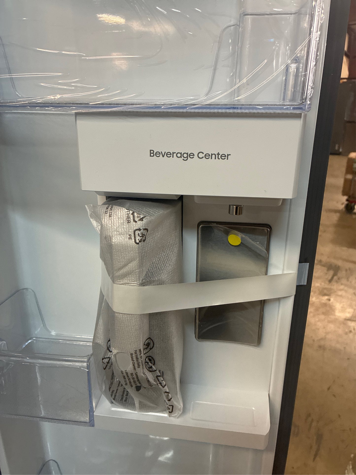 Samsung Bespoke 36" W 28 cu ft SXS Refrigerator White