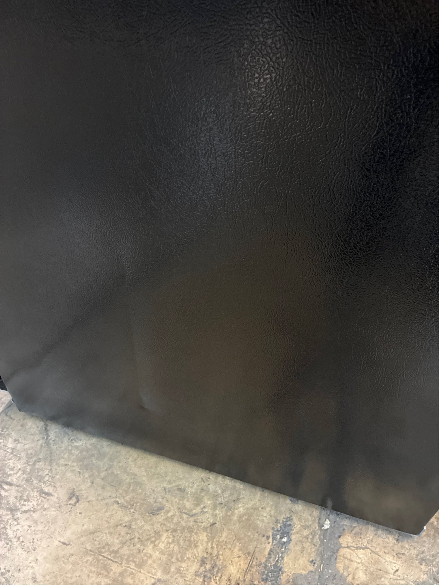 Frigidaire 22.3 cu. ft. 33'' Side by Side Fridge, Black