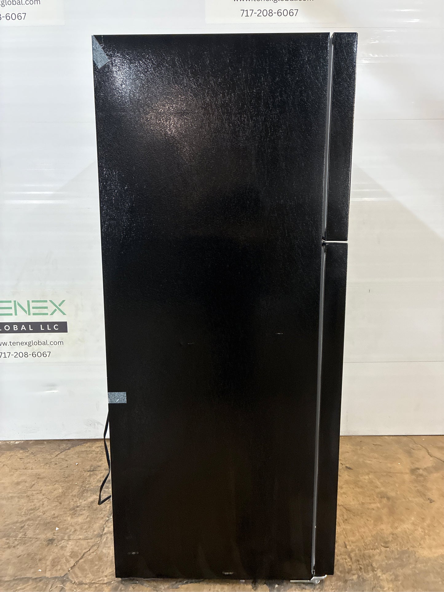 Frigidaire 18.3 Cu. Ft. Top Freezer Refrigerator-Black