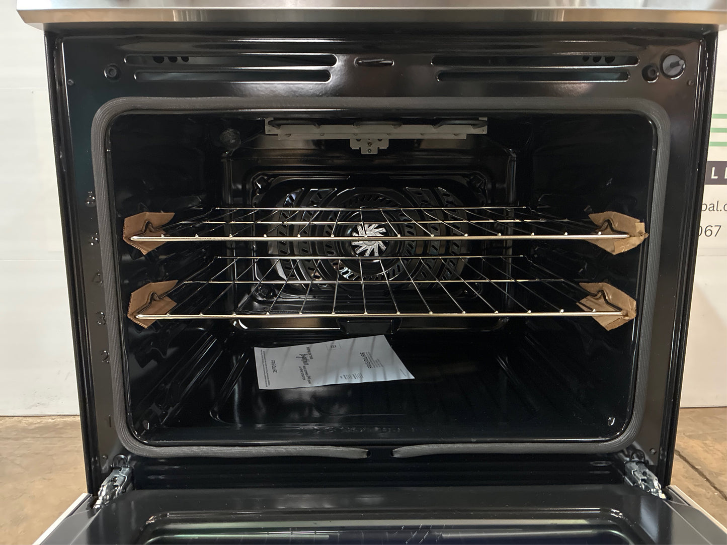 Frigidaire 30 in. Slide‑In Electric Range with Convection, SS