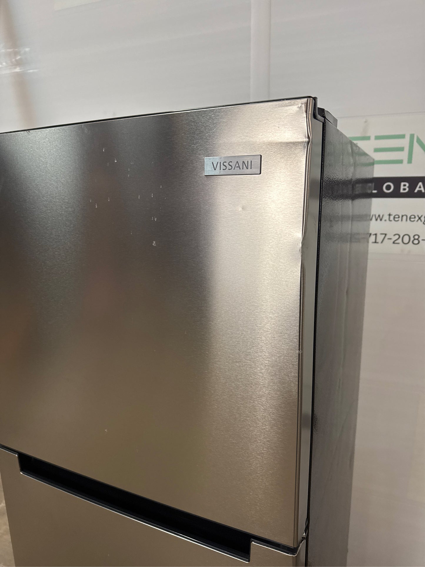 10.1 cu. ft. Top Freezer Refrigerator