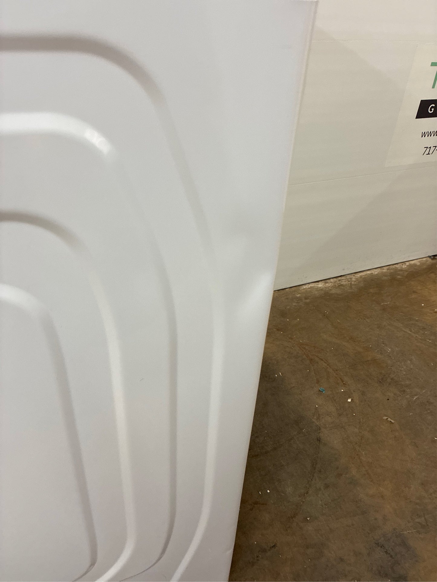 7.4 cu ft Smart Electric Dryer w/ Steam Sanitize