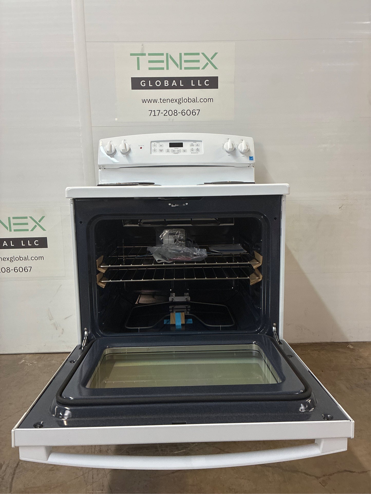 GE 30 in. 4-Burner Electric Range, White
