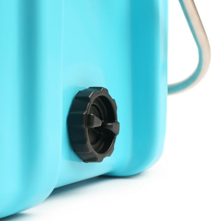 Titan by Arctic Zone 20Qt Hard Cooler - Blue