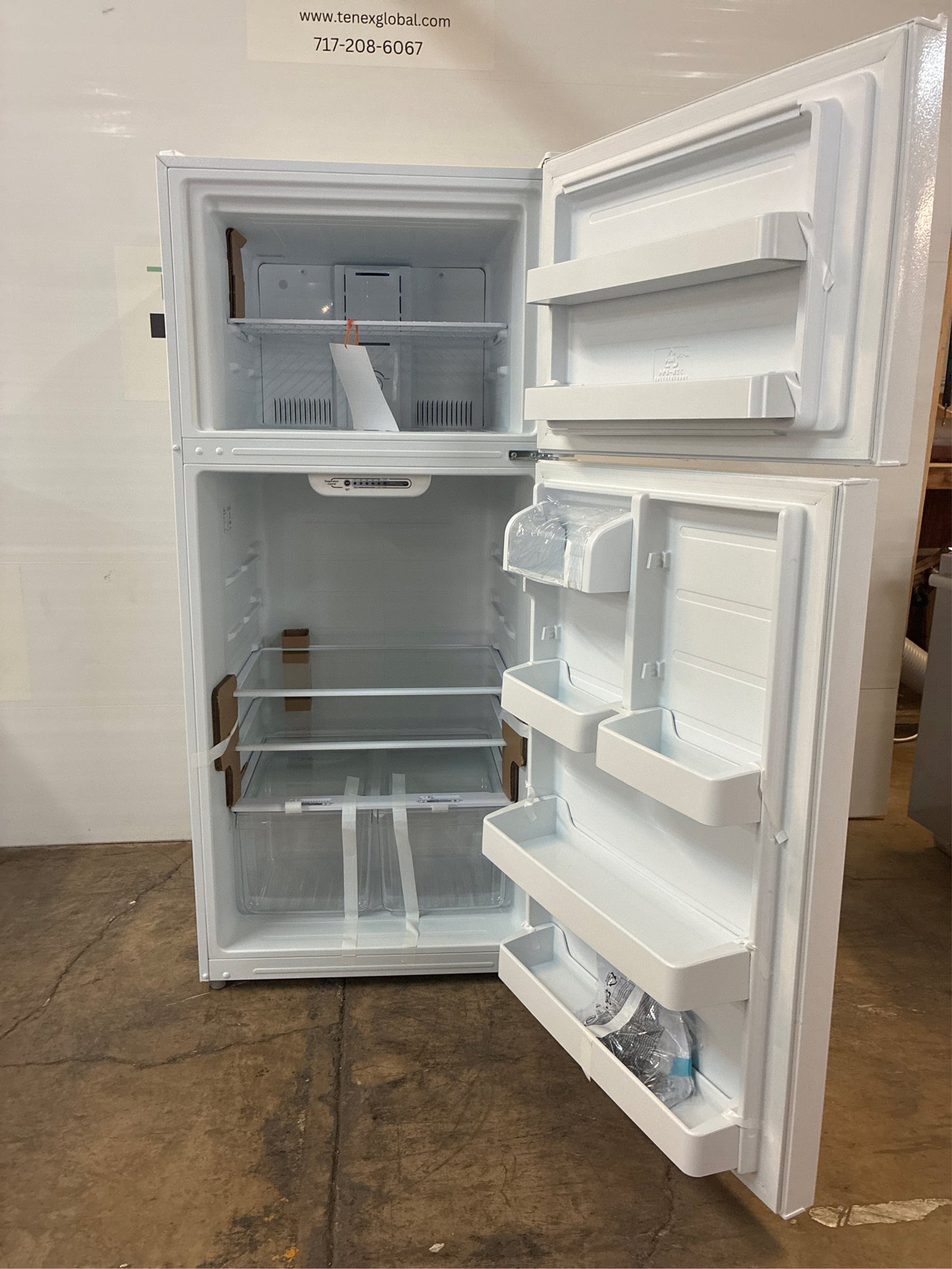 18 cu. ft. Top Freezer Refrigerator White
