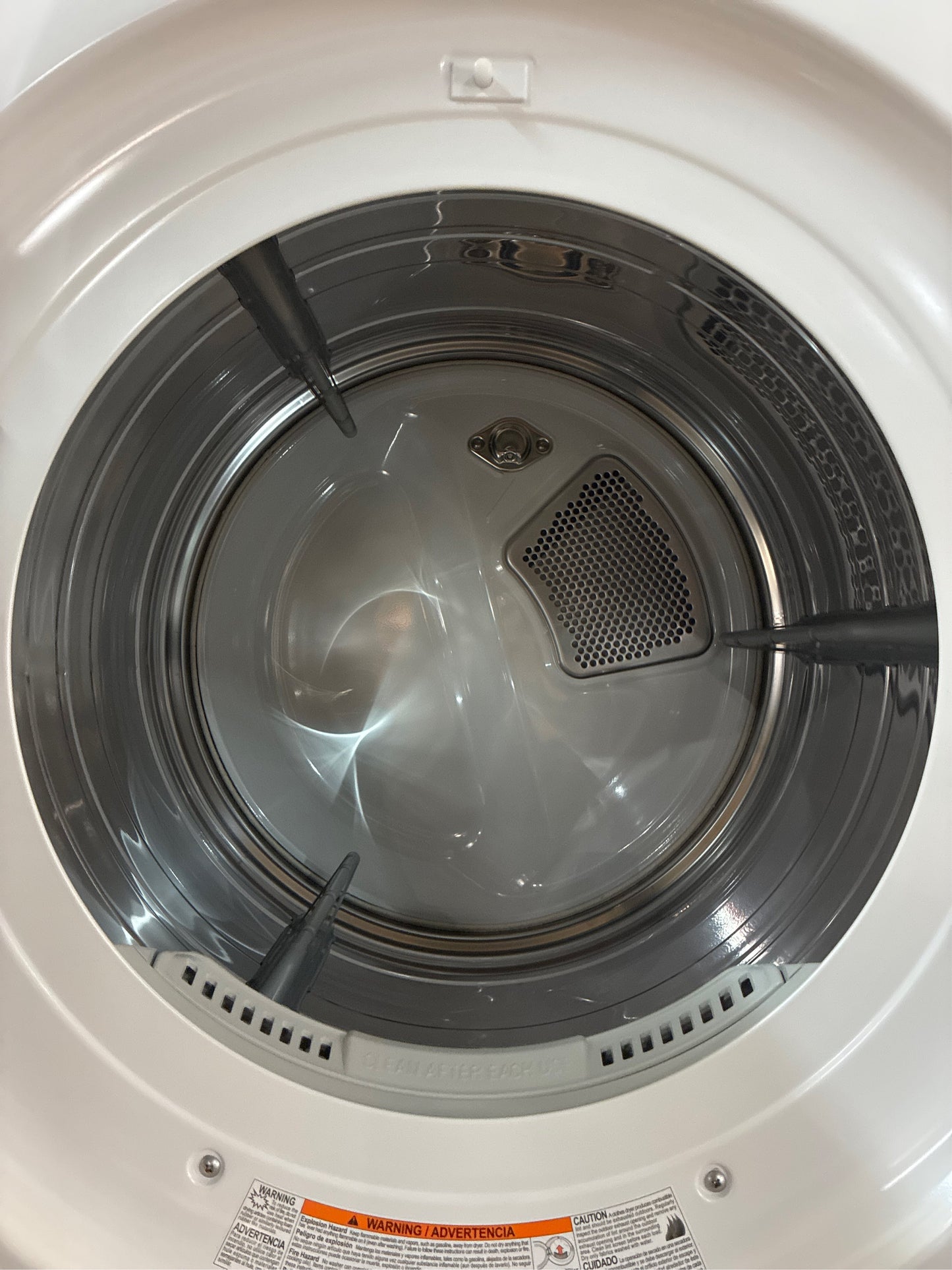 LG WashTower 4.5/7.4 Cu.Ft. Laundry Center