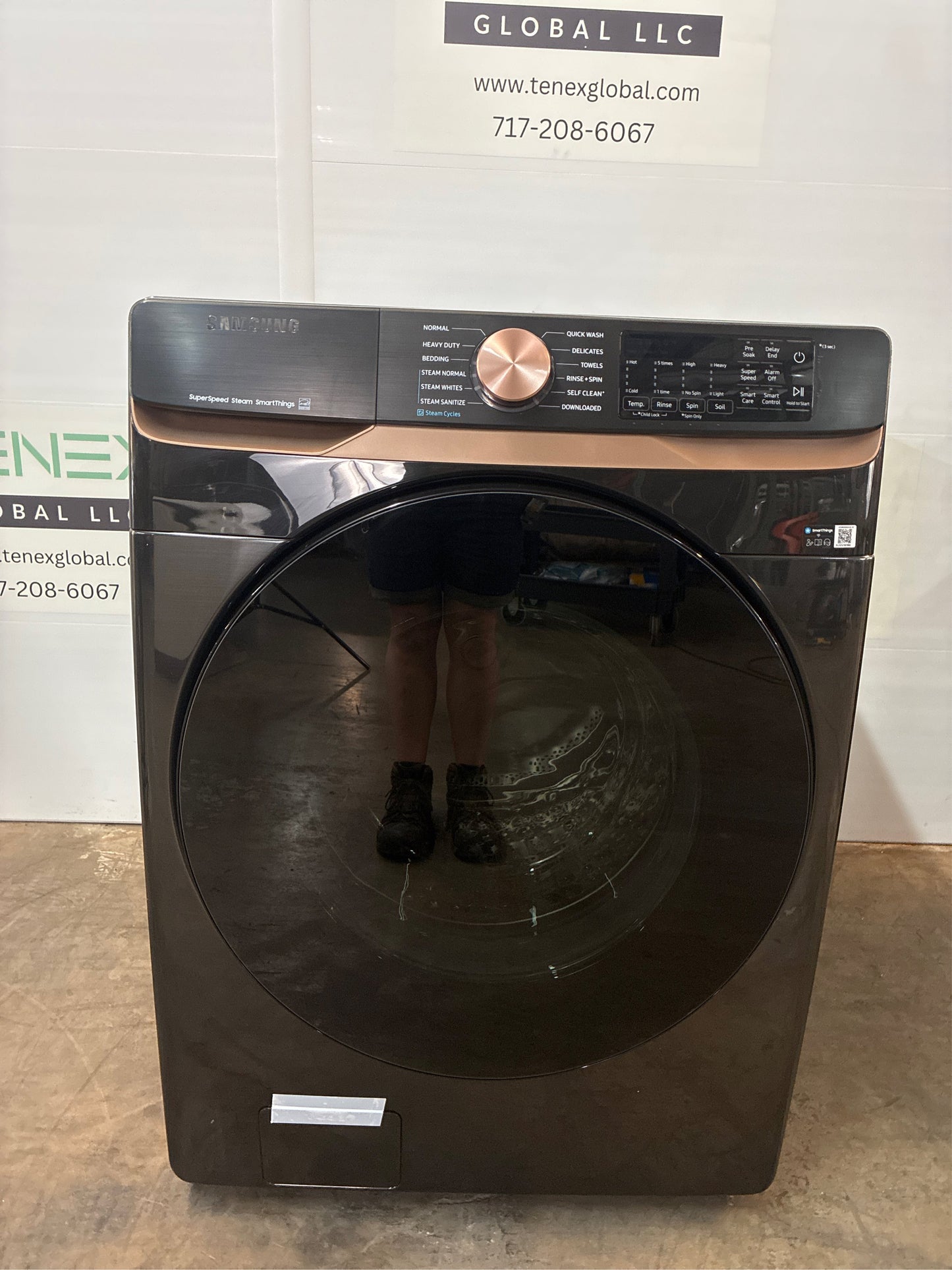Samsung 5-cu ft Smart Front-Load Washer