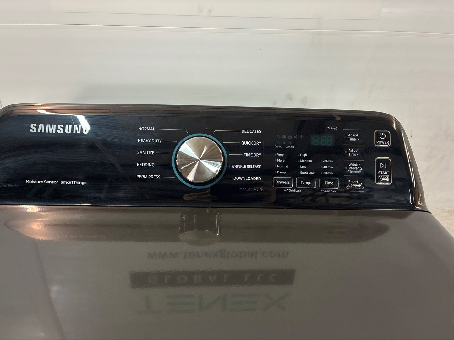 Samsung 7.4 cu ft Smart Electric Dryer Black