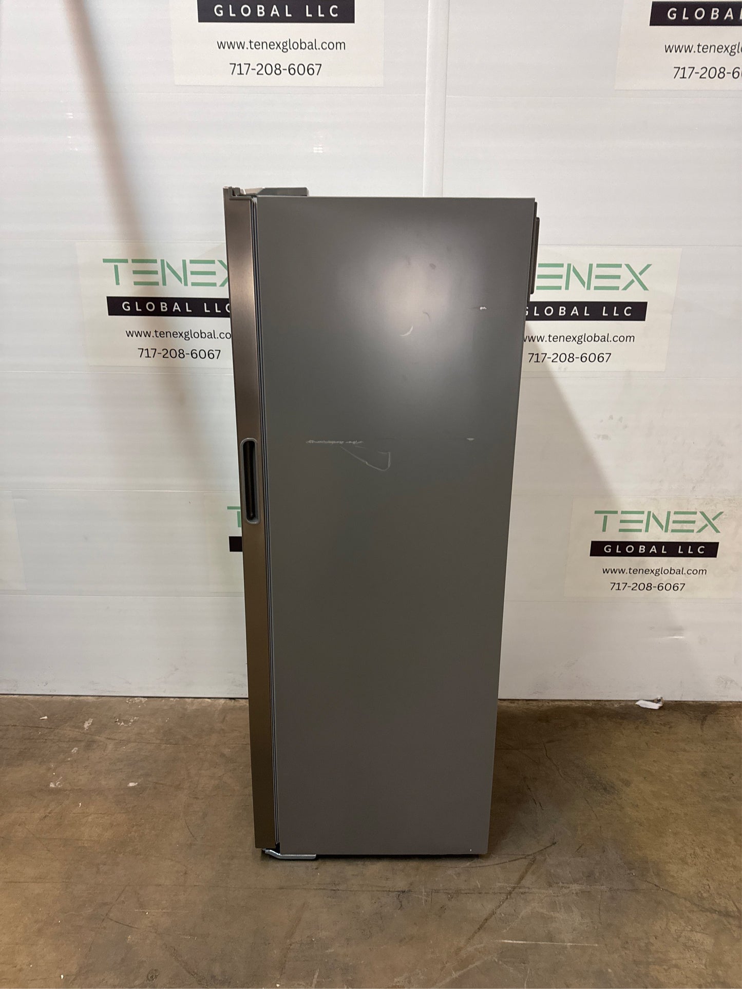 13 cu. ft. Frigidaire Auto Defrost Upright Freezer