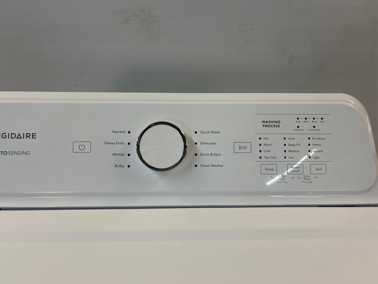 Frigidaire 4.1 Cu. Ft. Top Load Washer in White