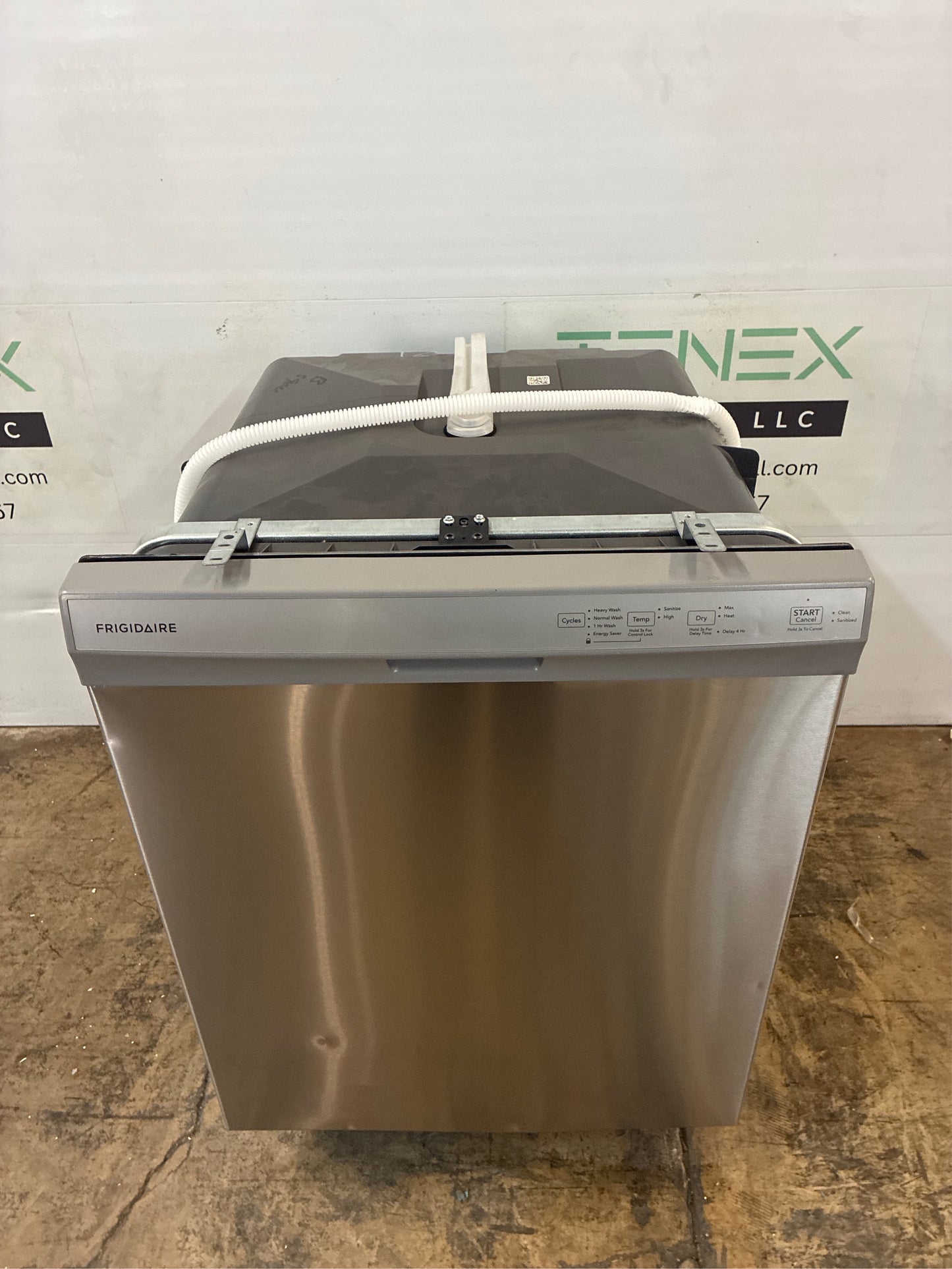 Frigidaire 24 in Front-Control Built-In Dishwasher