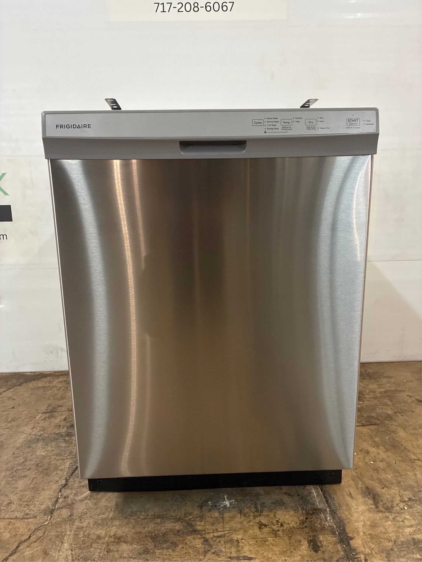 Frigidaire 24 in Built-In Dishwasher, Stainless Steel