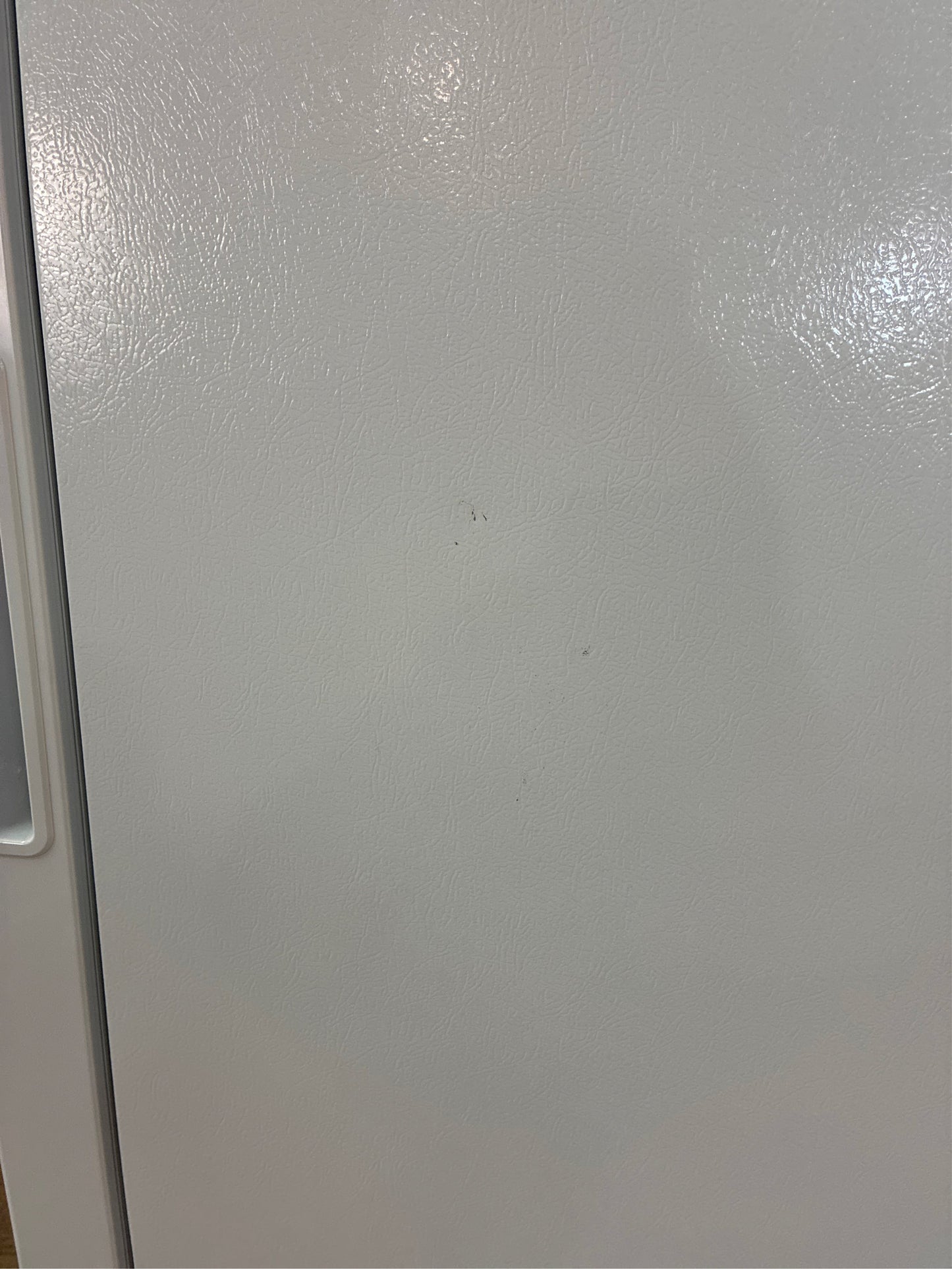 Frigidaire 20-cu ft Garage Upright Freezer