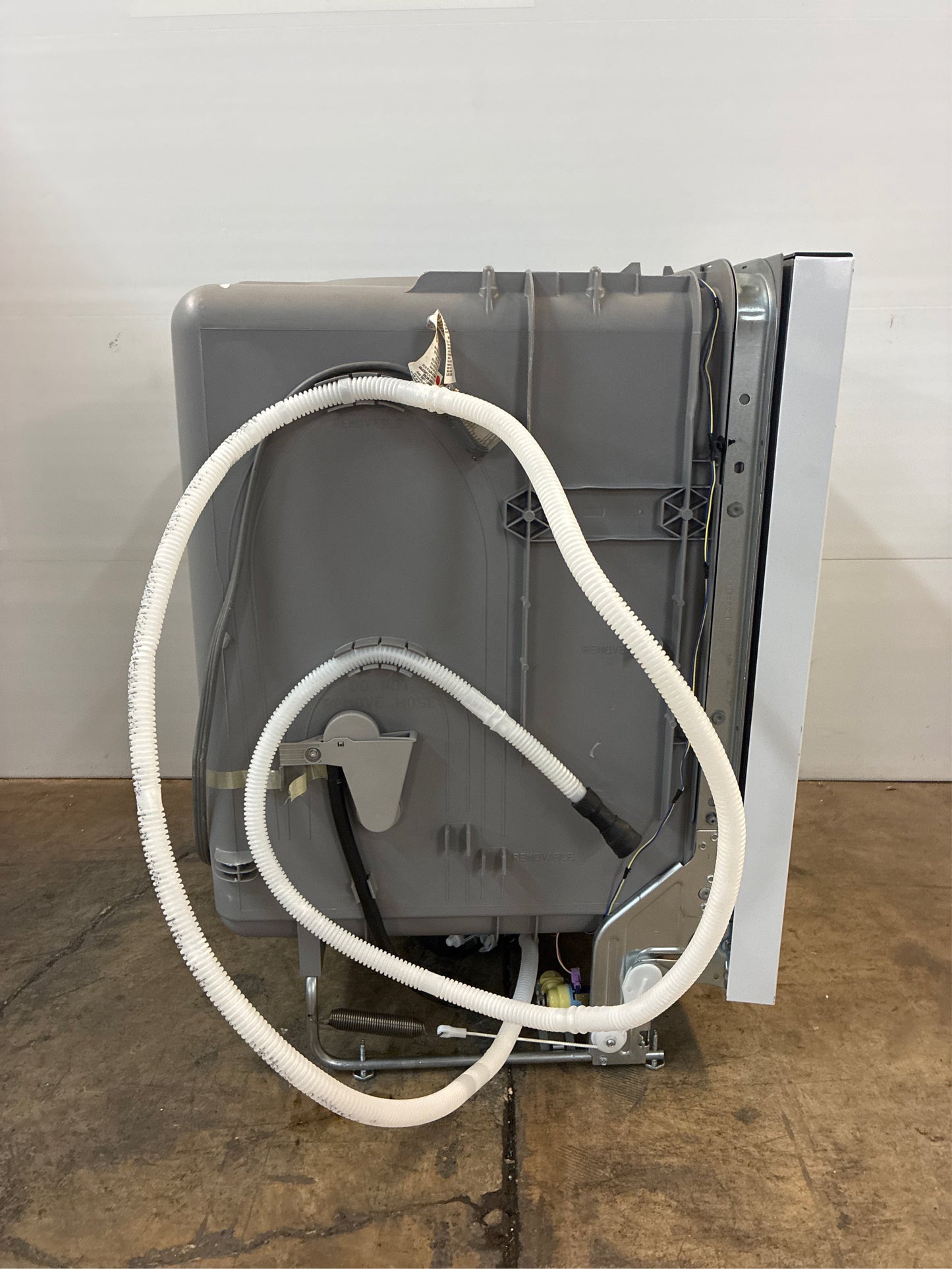 GE 24" Top Control Dishwasher, White, 52 dB