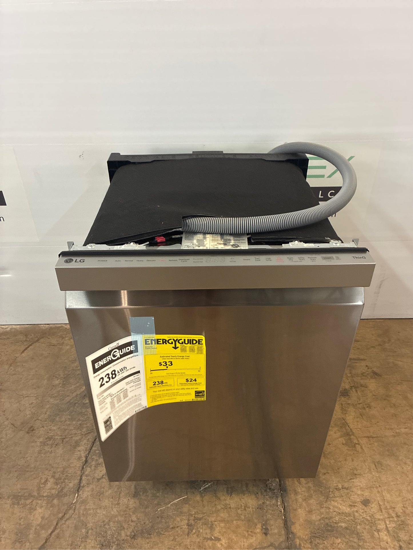 24 in. PrintProof SS Smart Dishwasher